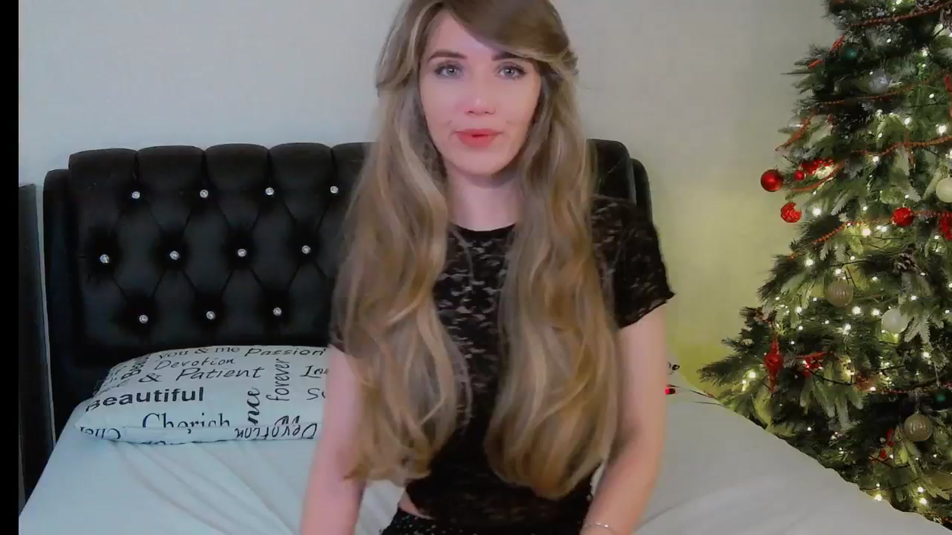 Gallery image thumbnail from KilianSou's myfreecams stream on, 12/08/2025, 06:05 image 5 of 20