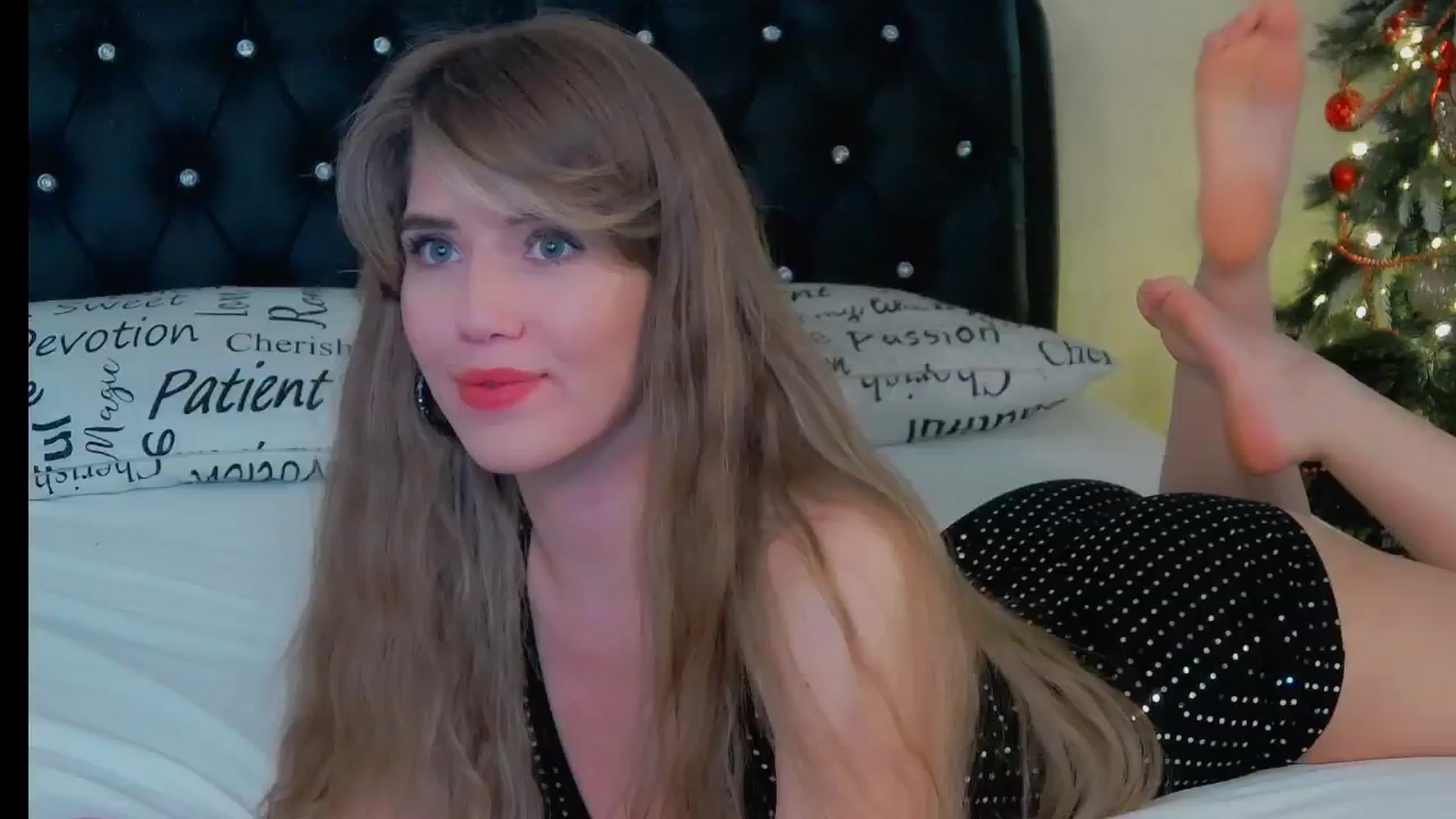 Gallery image thumbnail from KilianSou's myfreecams stream on, 12/14/2025, 04:35 image 18 of 20