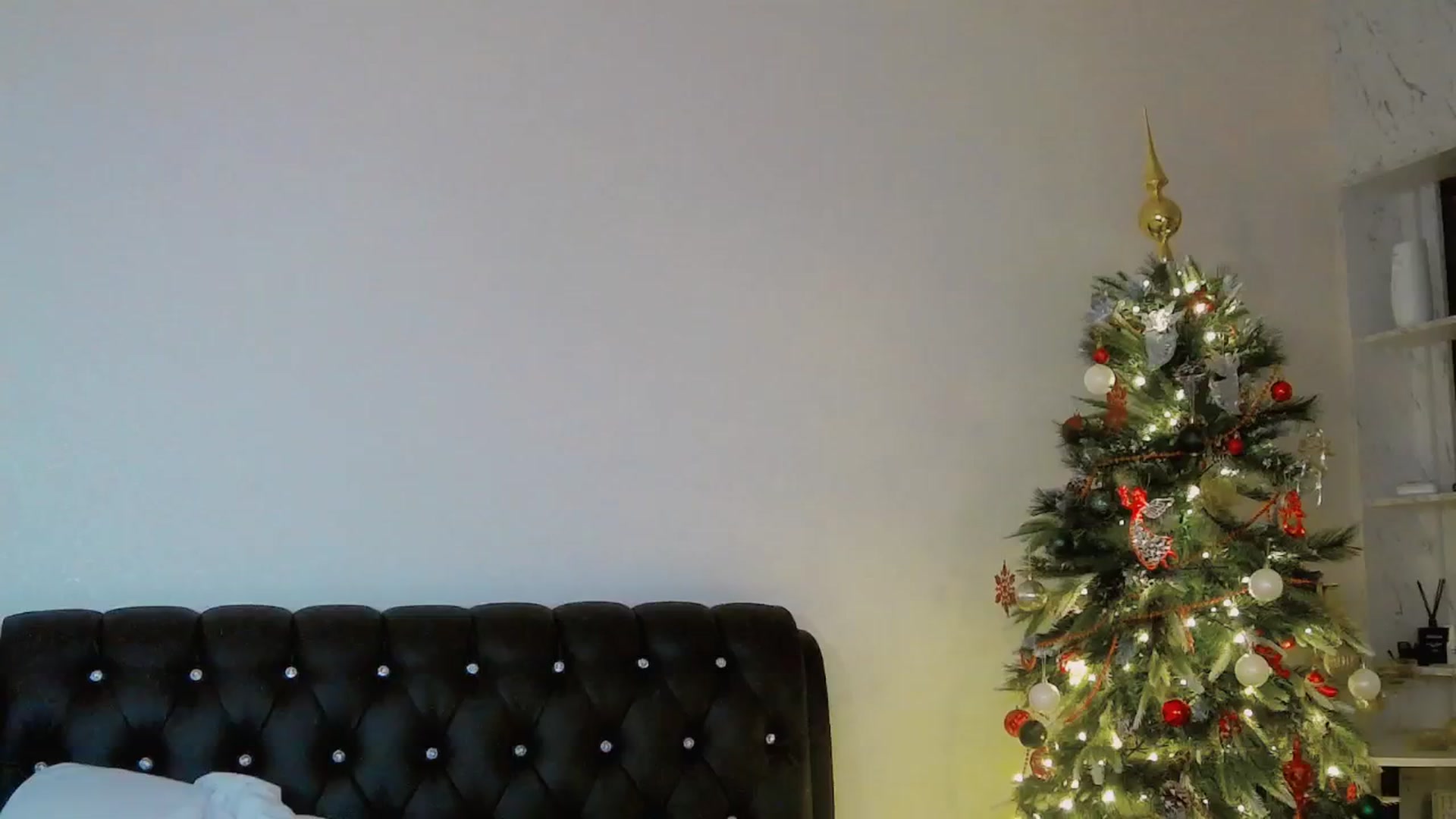 Gallery image thumbnail from KilianSou's myfreecams stream on, 12/29/2025, 05:38 image 6 of 20