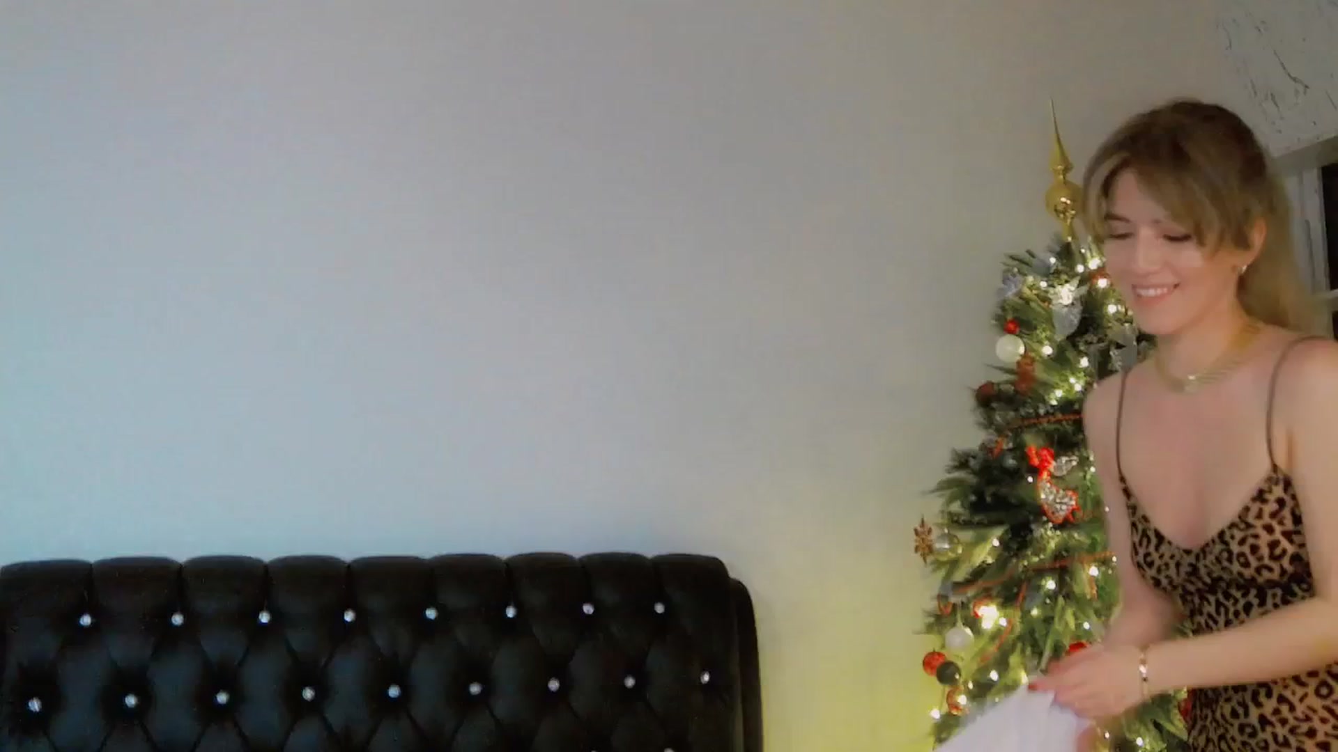 Gallery image thumbnail from KilianSou's myfreecams stream on, 12/29/2025, 05:38 image 5 of 20