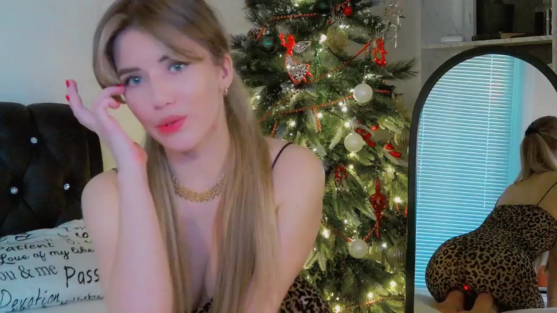 Gallery image thumbnail from KilianSou's myfreecams stream on, 12/29/2025, 06:43 image 13 of 20