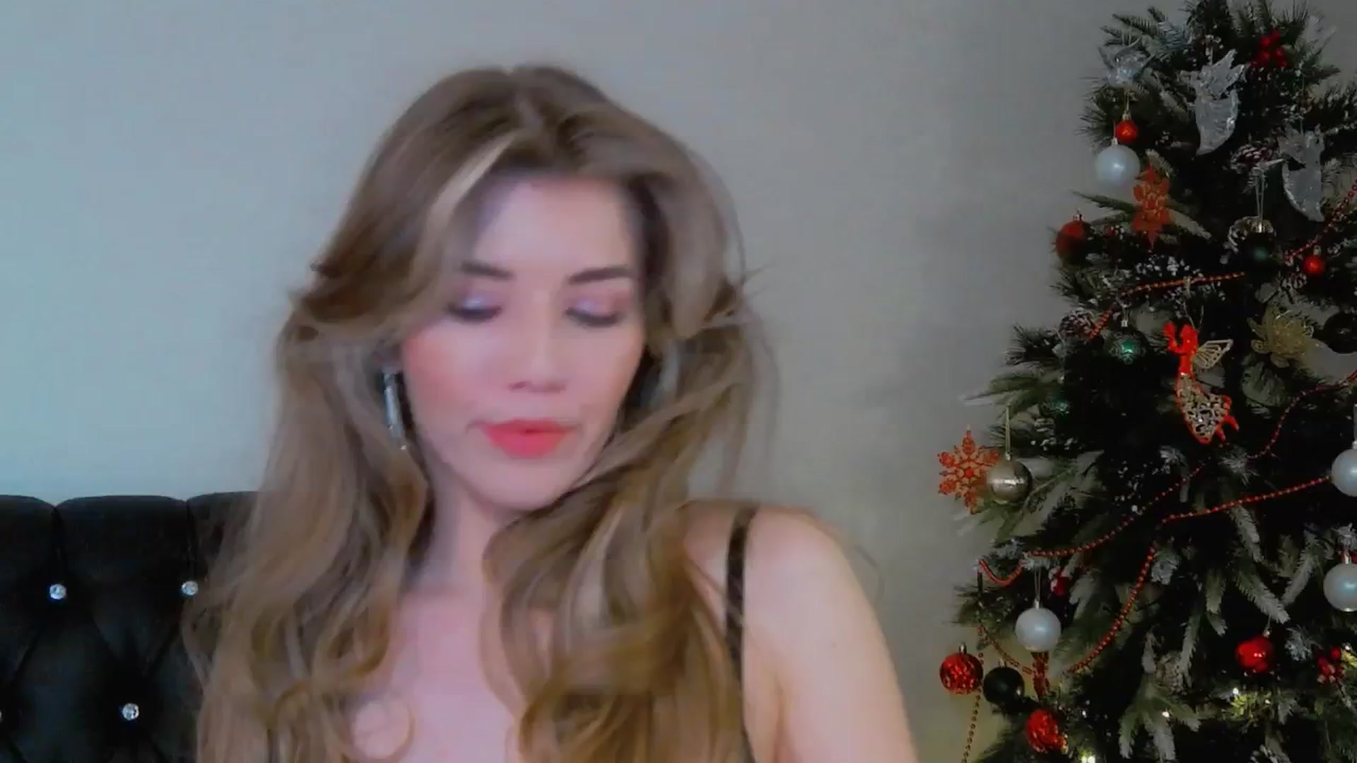 Gallery image thumbnail from KilianSou's myfreecams stream on, 01/04/2026, 04:11 image 19 of 20