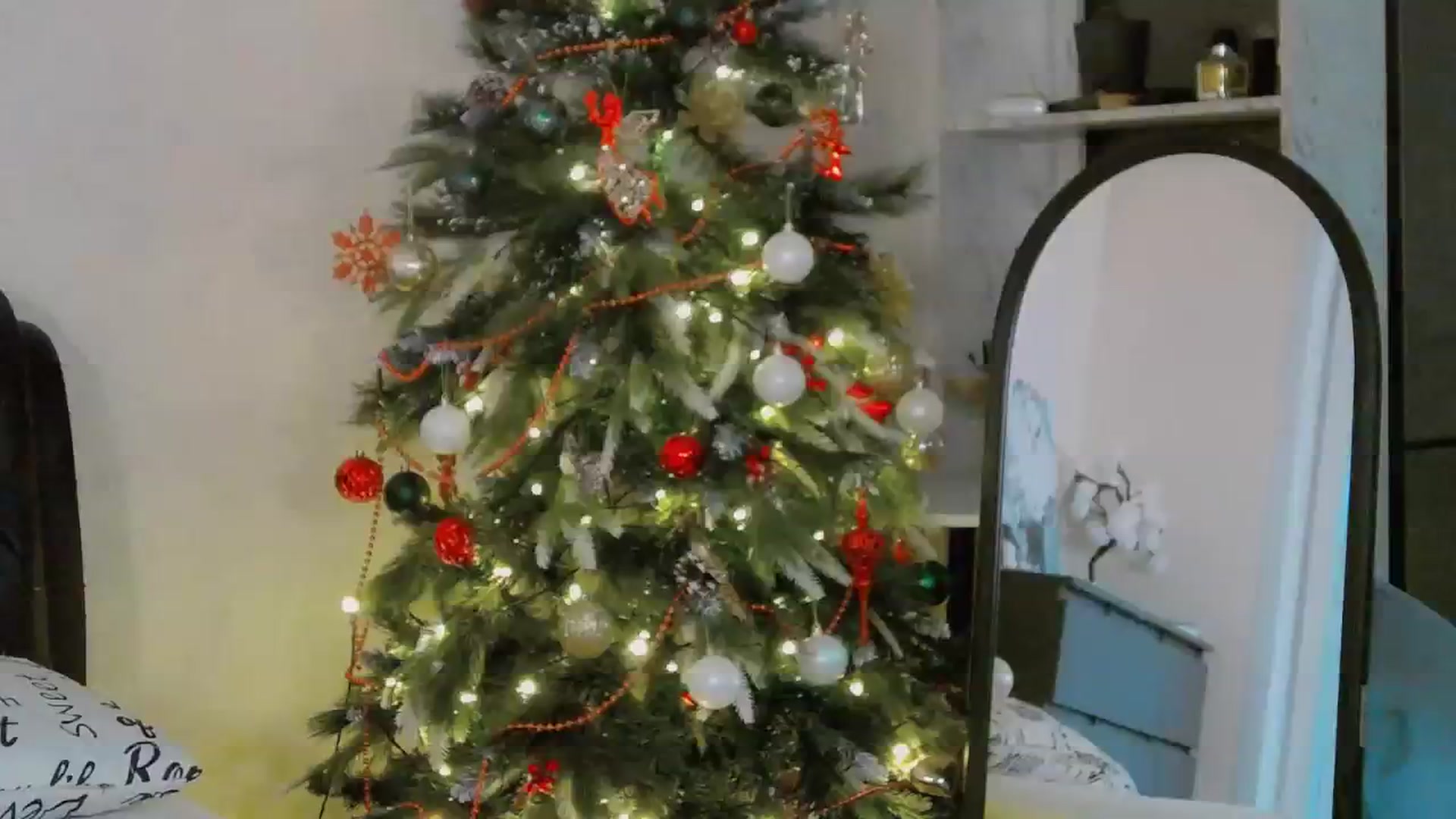 Gallery image thumbnail from KilianSou's myfreecams stream on, 01/04/2026, 06:35 image 9 of 20