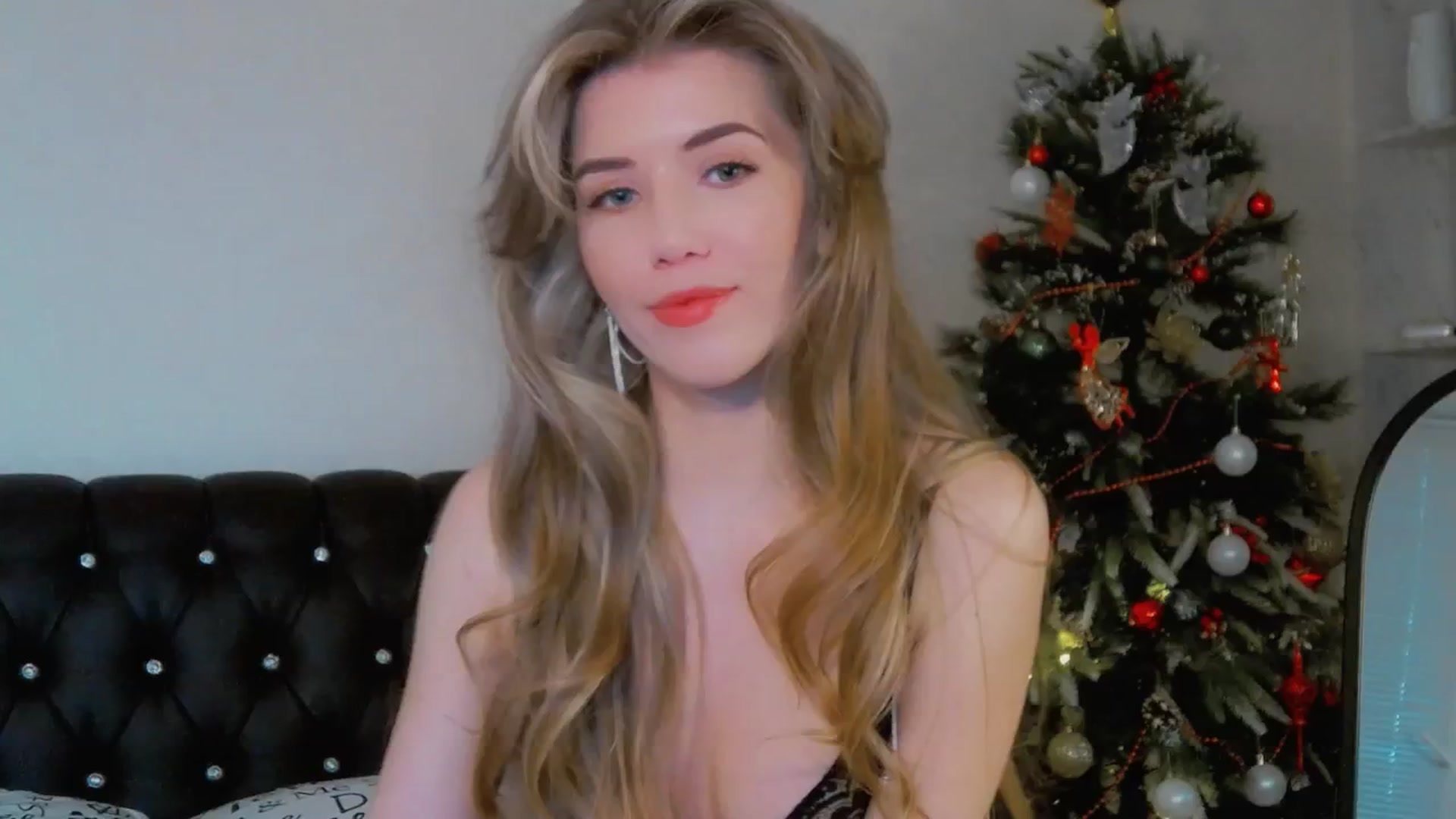 Gallery image thumbnail from KilianSou's myfreecams stream on, 01/04/2026, 06:35 image 2 of 20