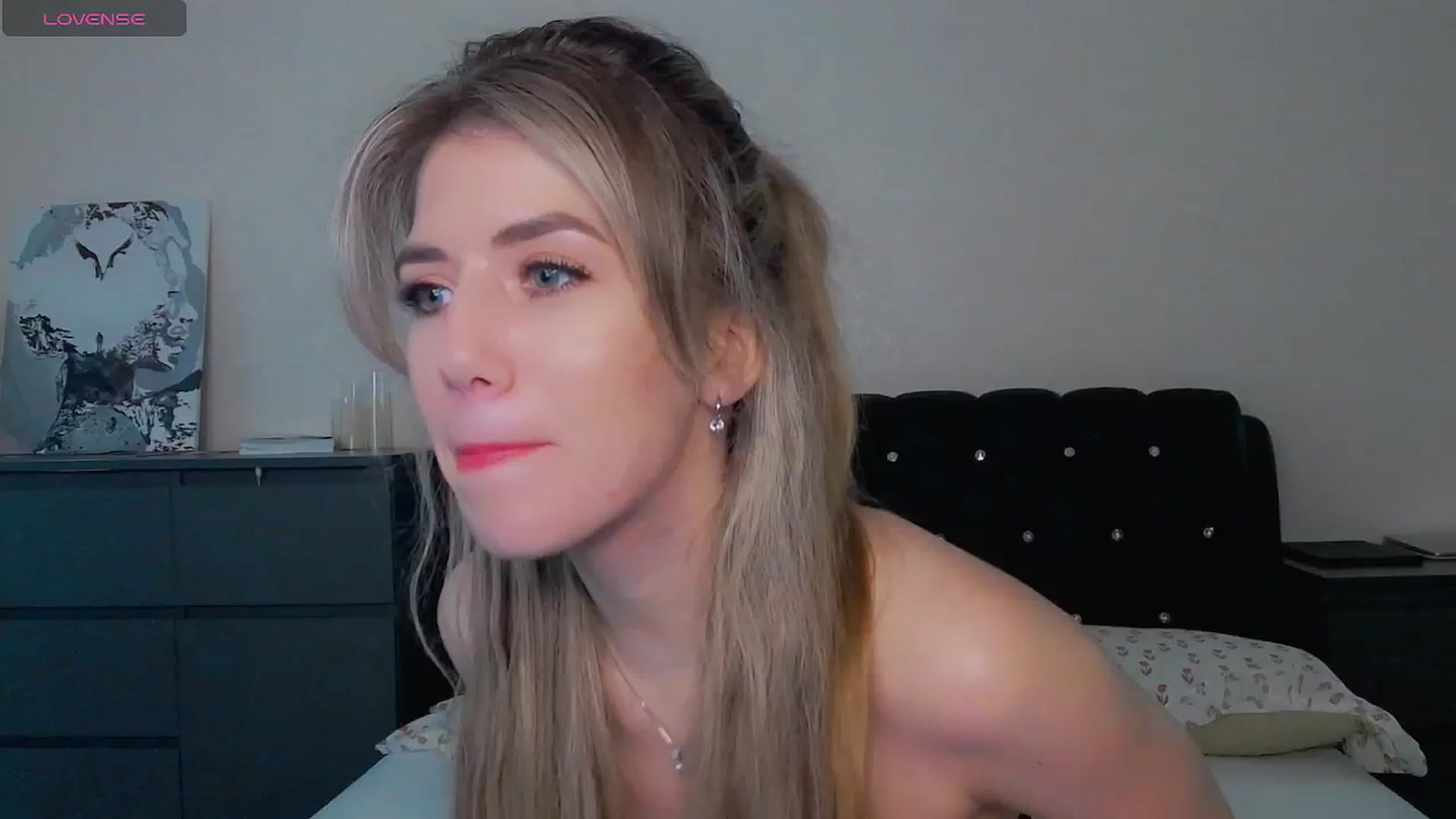 Gallery image thumbnail from KilianSou's myfreecams stream on, 01/27/2026, 06:38 image 5 of 20