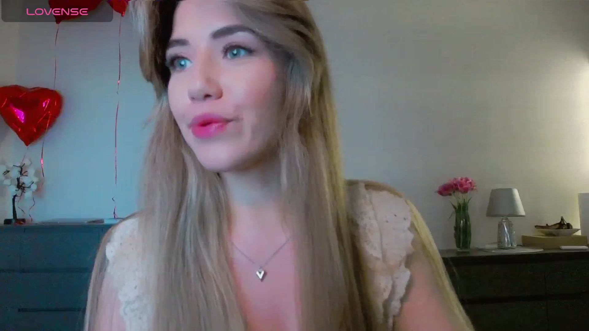 Gallery image thumbnail from KilianSou's myfreecams stream on, 03/09/2026, 02:06 image 8 of 20