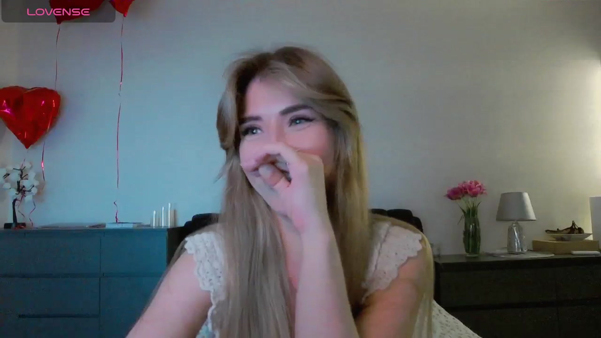 Gallery image thumbnail from KilianSou's myfreecams stream on, 03/09/2026, 02:06 image 11 of 20