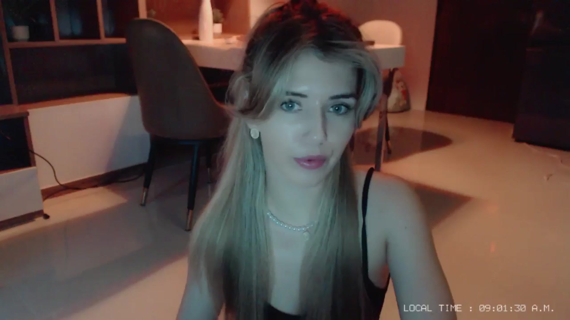 Gallery image thumbnail from KilianSou's myfreecams stream on, 04/05/2026, 01:52 image 2 of 20