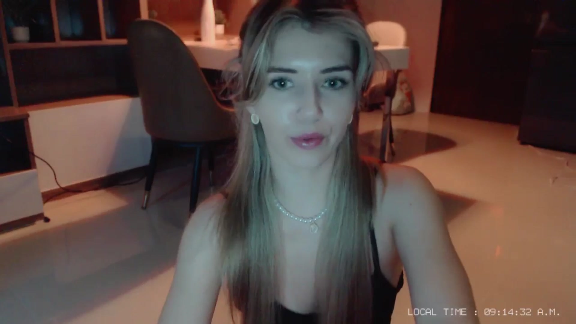 Gallery image thumbnail from KilianSou's myfreecams stream on, 04/05/2026, 01:52 image 7 of 20