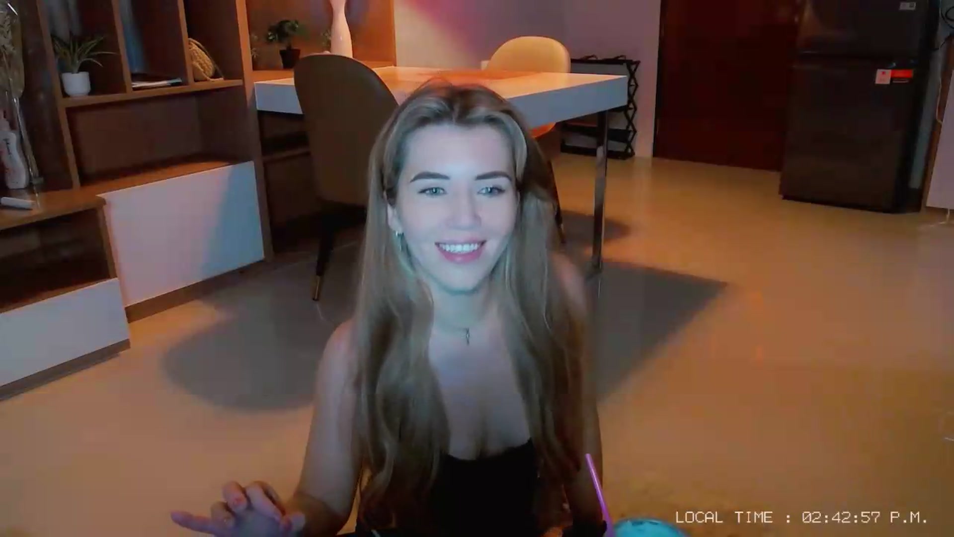 Gallery image thumbnail from KilianSou's myfreecams stream on, 05/03/2026, 07:18 image 5 of 20