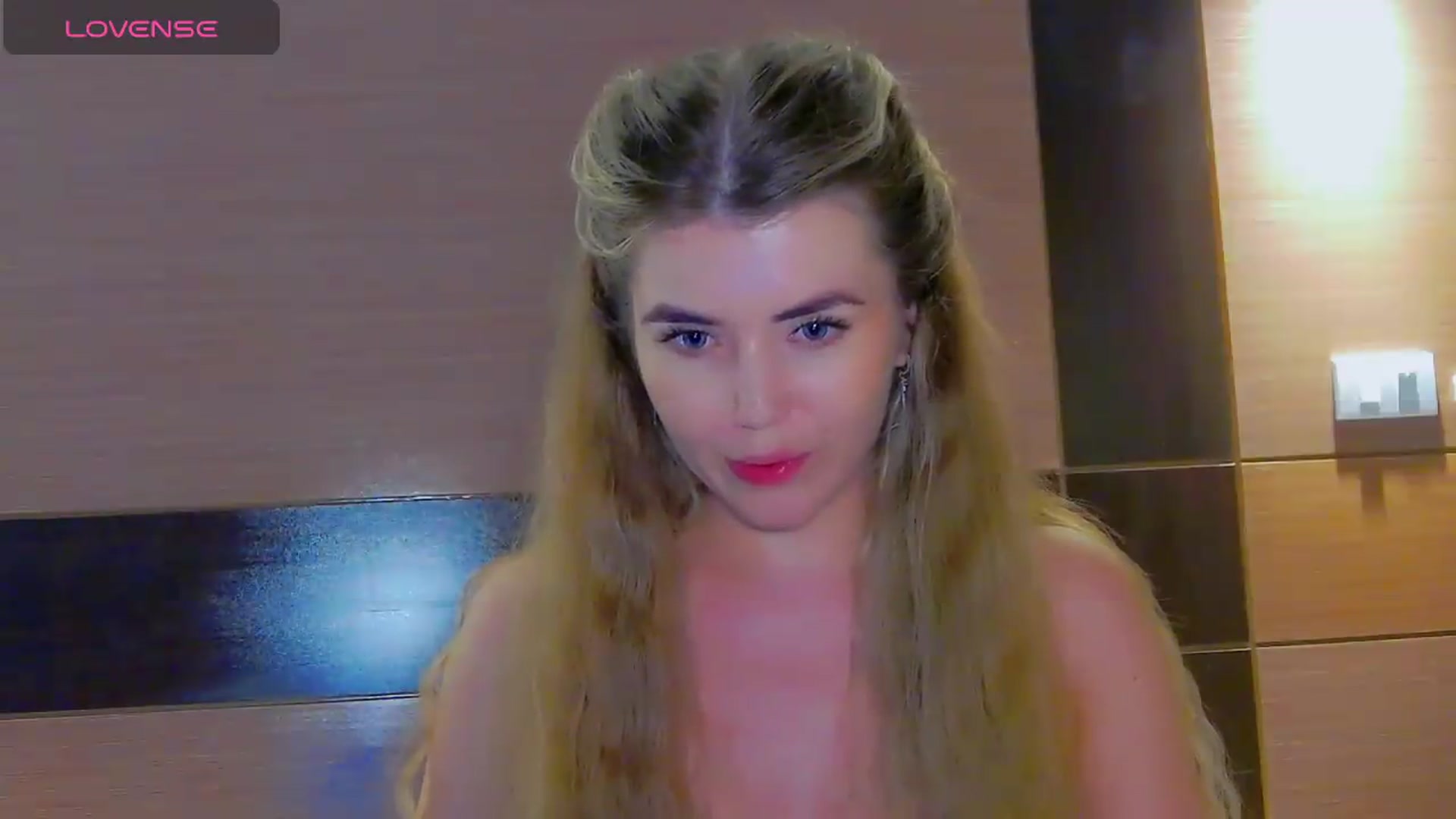 Gallery image thumbnail from KilianSou's myfreecams stream on, 05/27/2026, 03:40 image 15 of 20