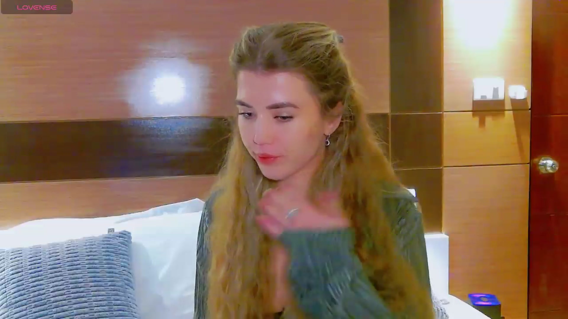 Gallery image thumbnail from KilianSou's myfreecams stream on, 06/24/2026, 05:13 image 2 of 20