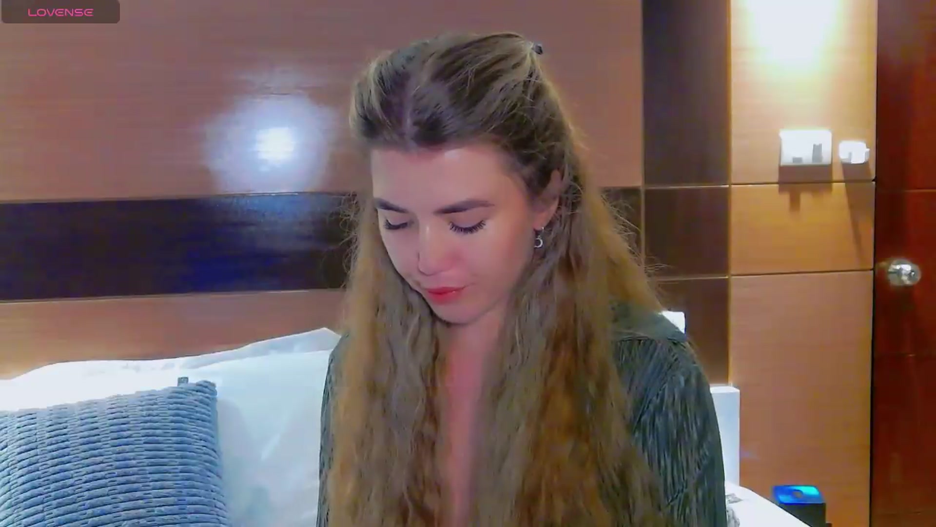 Gallery image thumbnail from KilianSou's myfreecams stream on, 06/24/2026, 05:13 image 5 of 20