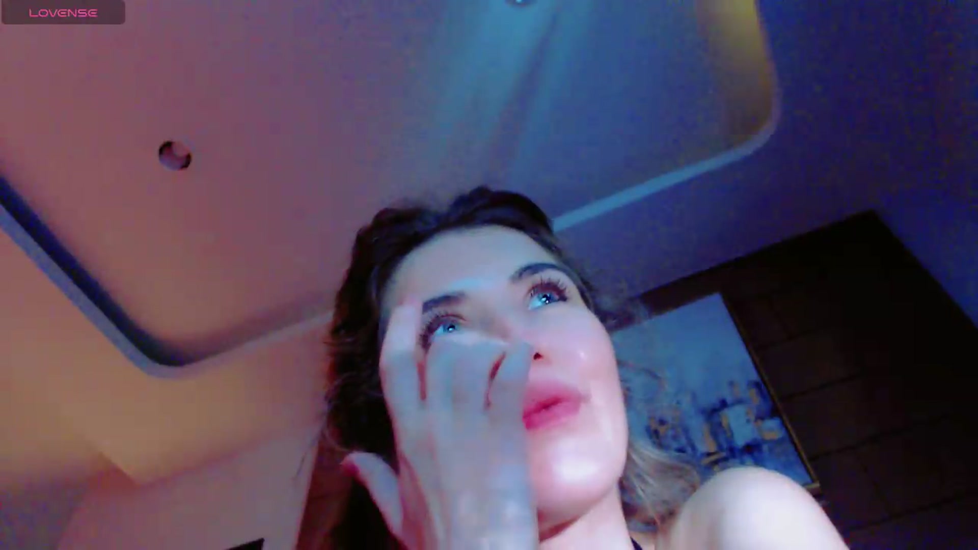 Gallery image thumbnail from KilianSou's myfreecams stream on, 07/19/2026, 06:50 image 8 of 20