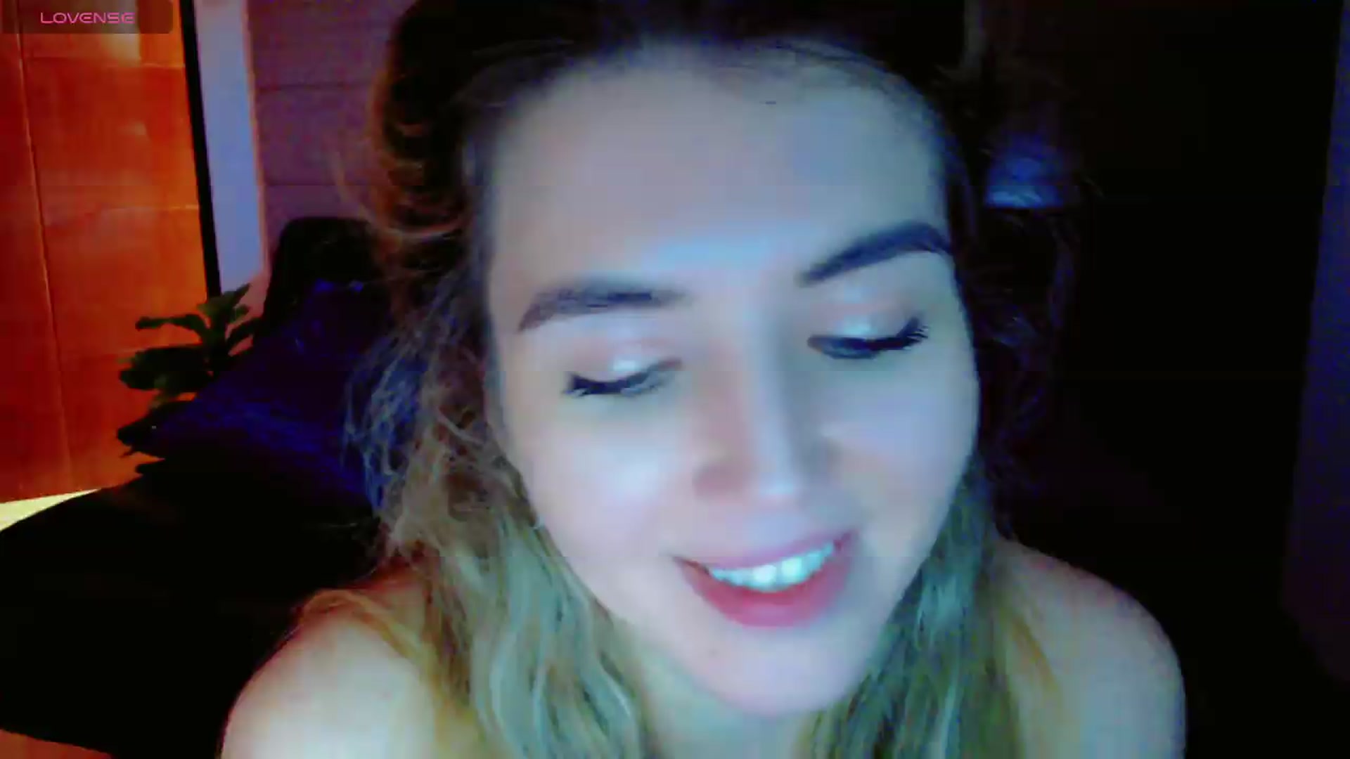 Gallery image thumbnail from KilianSou's myfreecams stream on, 07/19/2026, 06:50 image 17 of 20