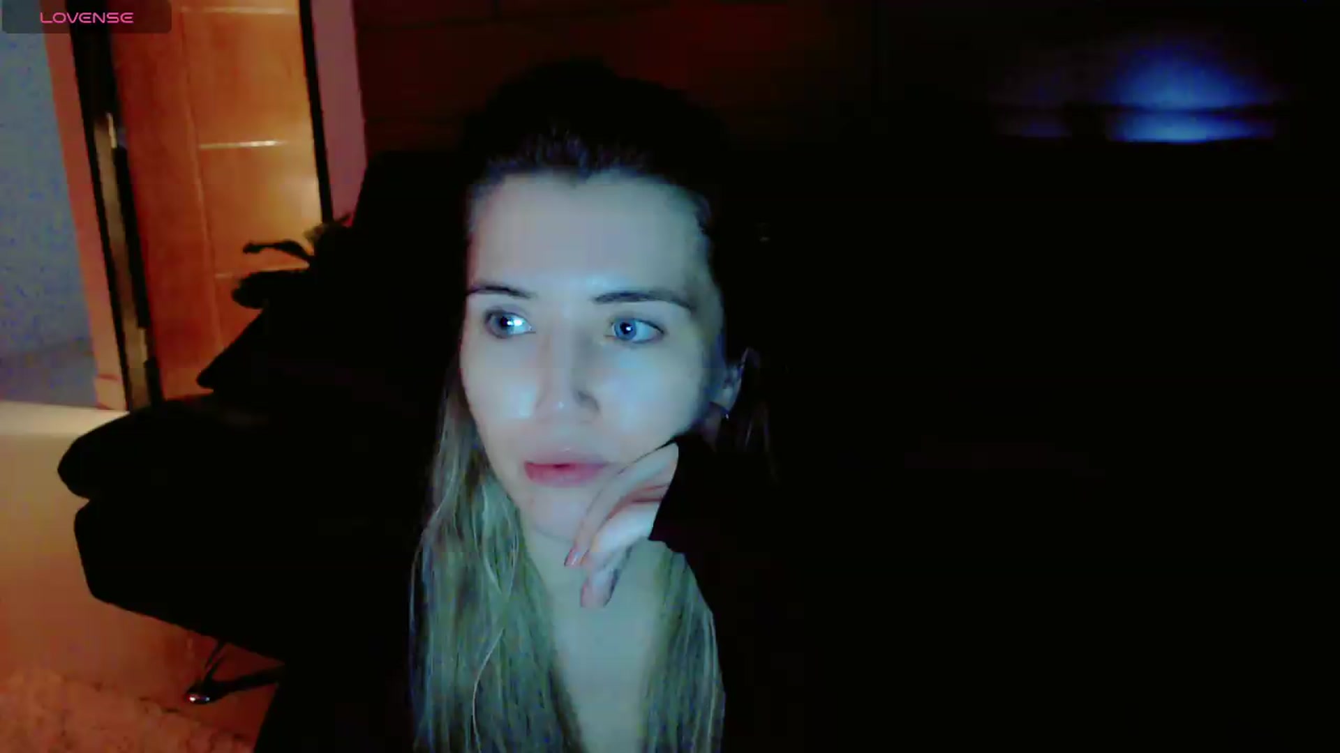 Gallery image thumbnail from KilianSou's myfreecams stream on, 07/19/2026, 20:44 image 8 of 20