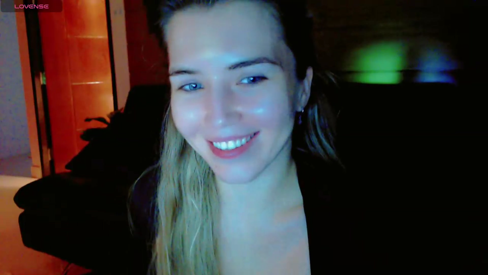 Gallery image thumbnail from KilianSou's myfreecams stream on, 07/19/2026, 21:07 image 20 of 20