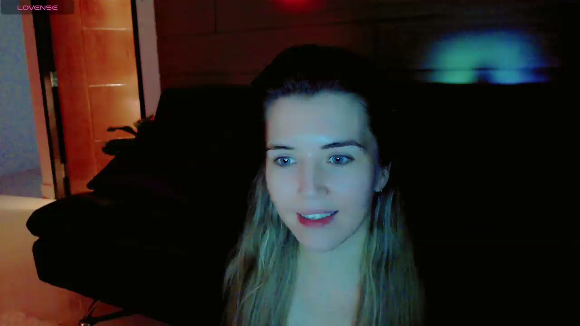 Gallery image thumbnail from KilianSou's myfreecams stream on, 07/19/2026, 21:07 image 5 of 20