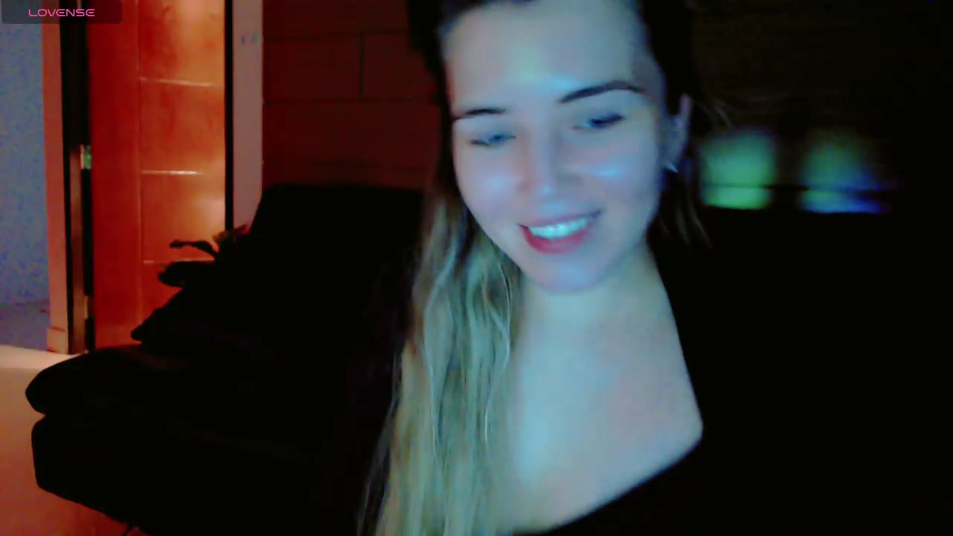 Gallery image thumbnail from KilianSou's myfreecams stream on, 07/19/2026, 21:07 image 19 of 20