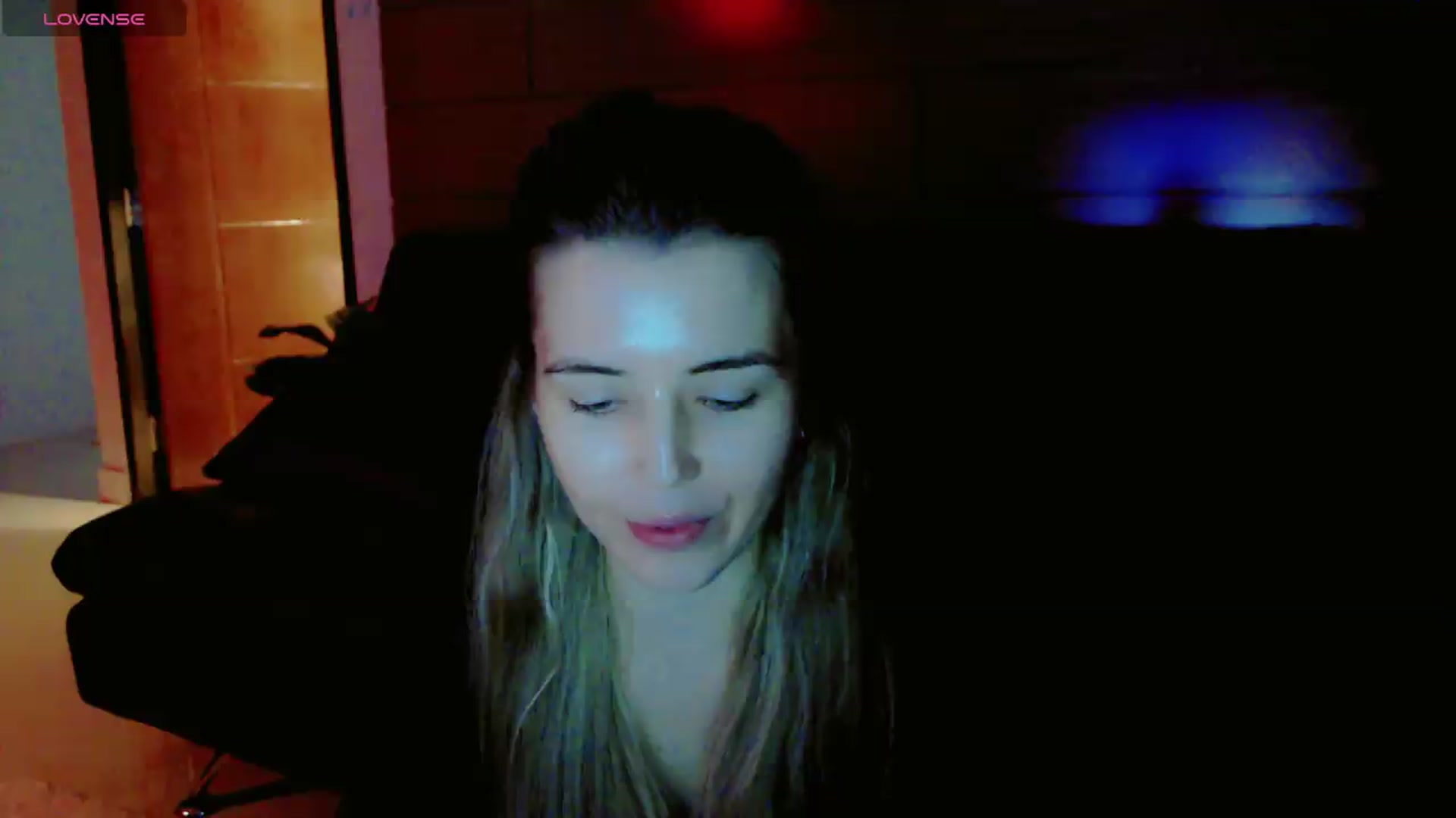 Gallery image thumbnail from KilianSou's myfreecams stream on, 07/19/2026, 22:29 image 17 of 20