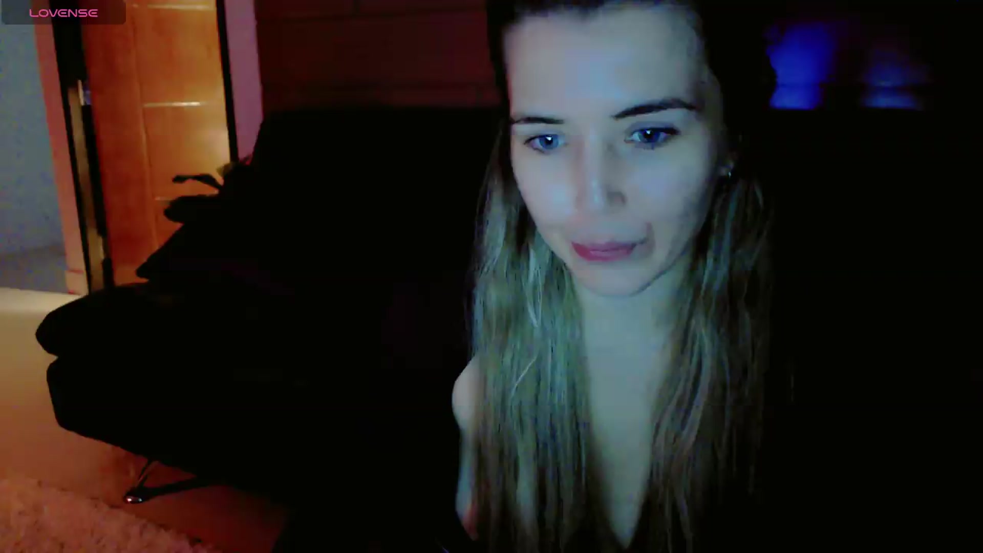 Gallery image thumbnail from KilianSou's myfreecams stream on, 07/19/2026, 22:29 image 8 of 20
