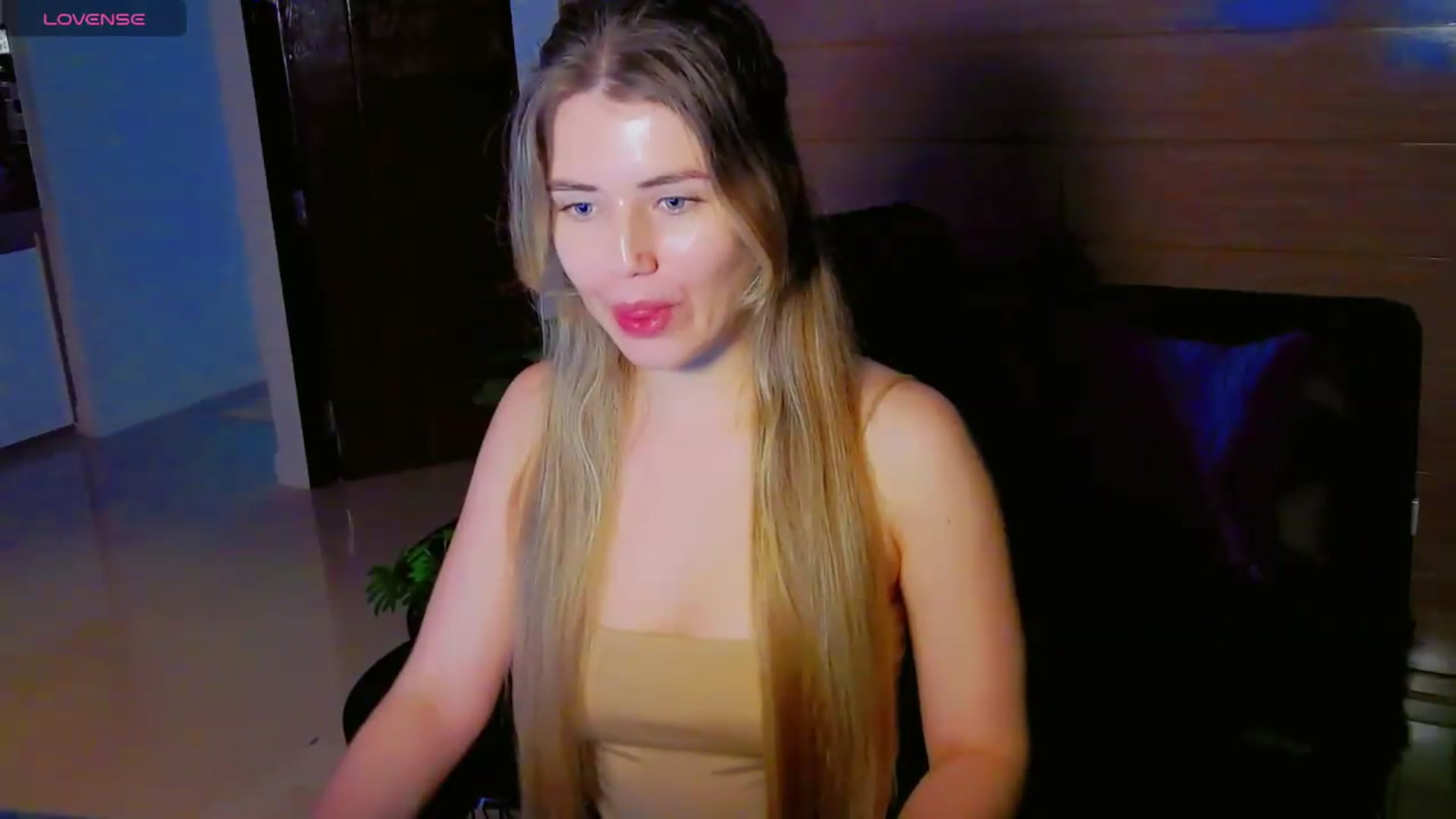 Gallery image thumbnail from KilianSou's myfreecams stream on, 07/29/2026, 20:38 image 15 of 20