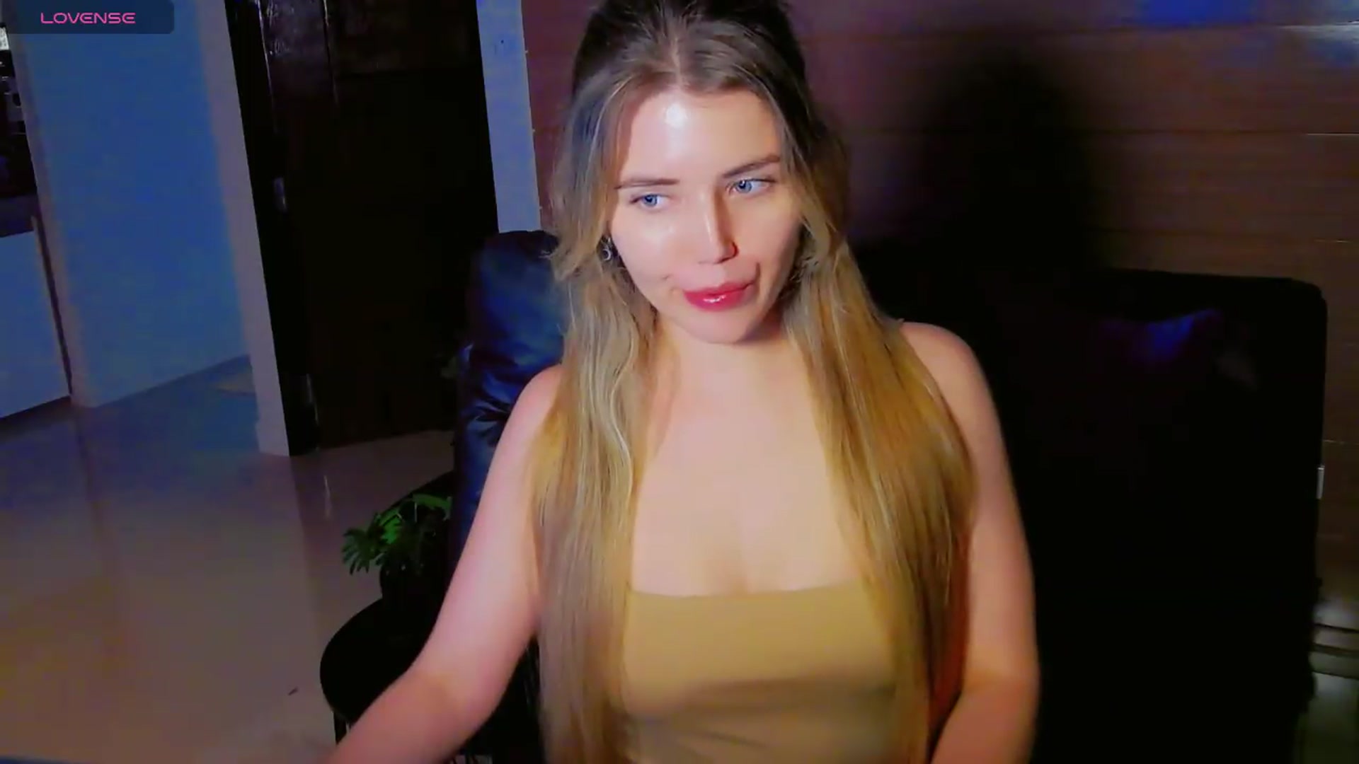 Gallery image thumbnail from KilianSou's myfreecams stream on, 07/29/2026, 20:38 image 10 of 20