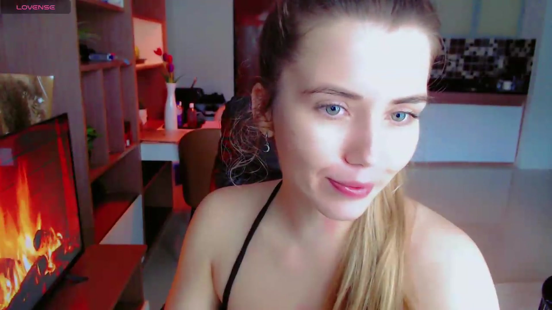 Gallery image thumbnail from KilianSou's myfreecams stream on, 07/30/2026, 09:24 image 6 of 20