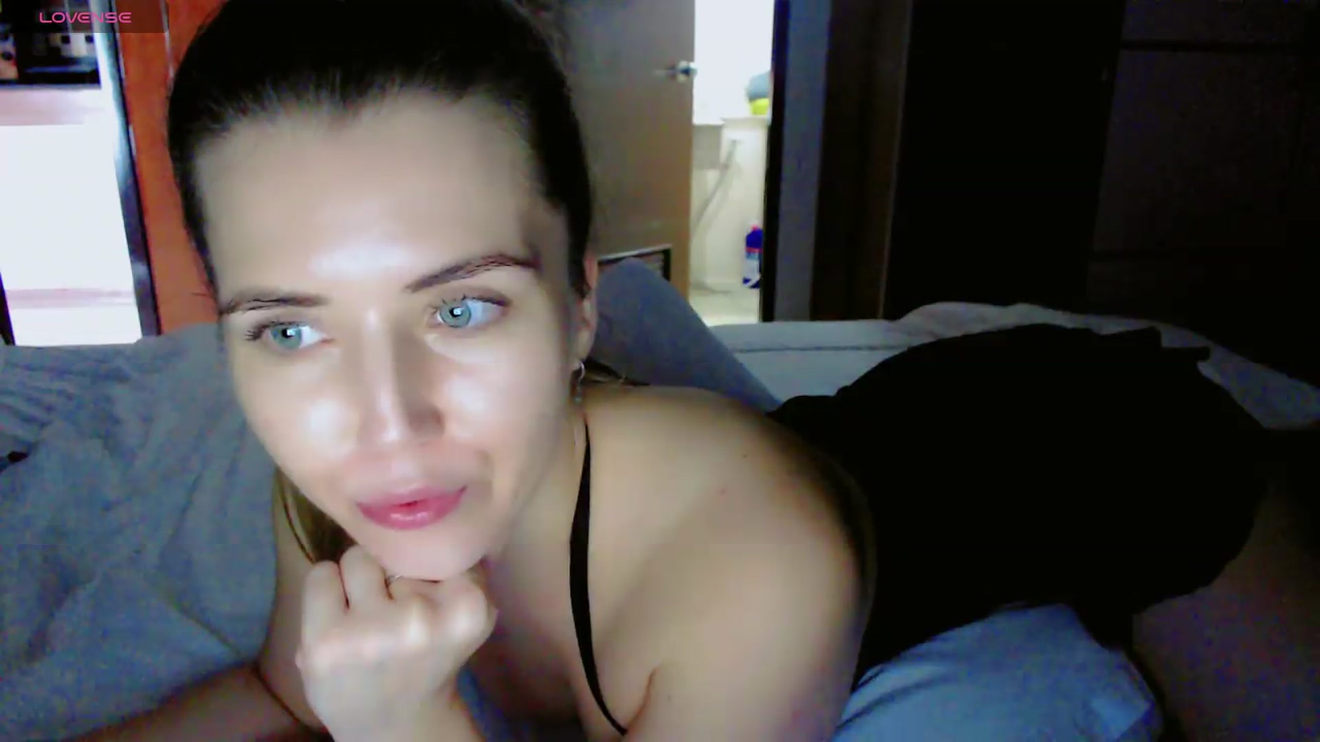Gallery image thumbnail from KilianSou's myfreecams stream on, 07/30/2026, 10:37 image 6 of 20