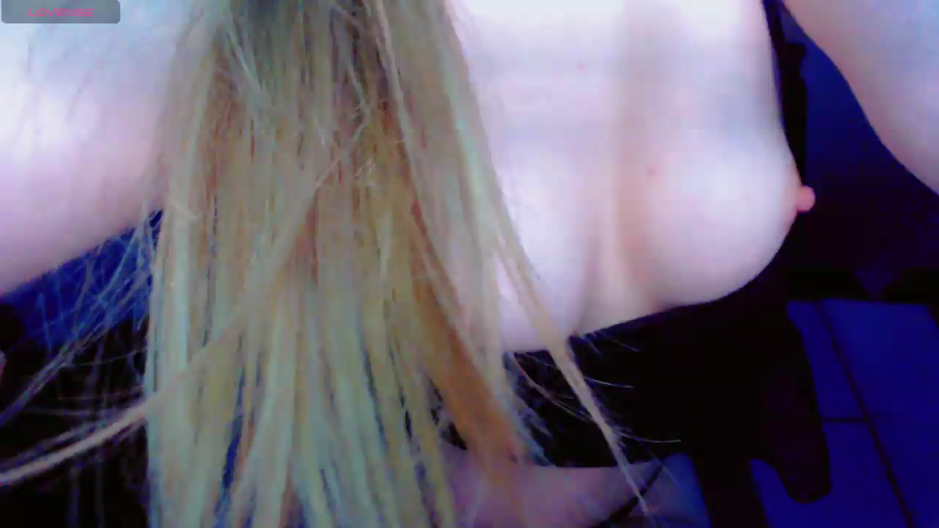 Gallery image thumbnail from KilianSou's myfreecams stream on, 07/30/2026, 12:16 image 15 of 20
