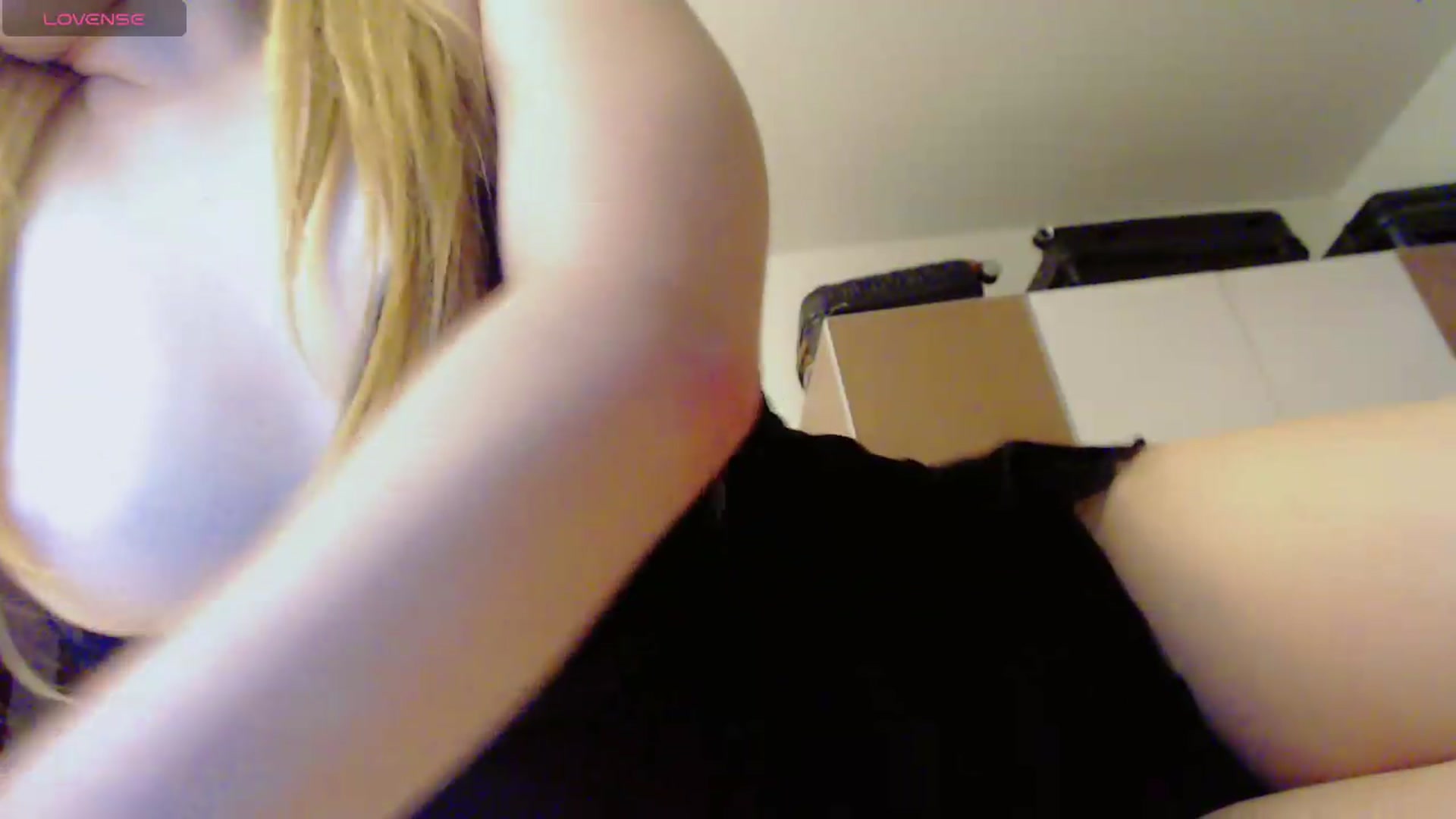 Gallery image thumbnail from KilianSou's myfreecams stream on, 07/30/2026, 13:26 image 8 of 20