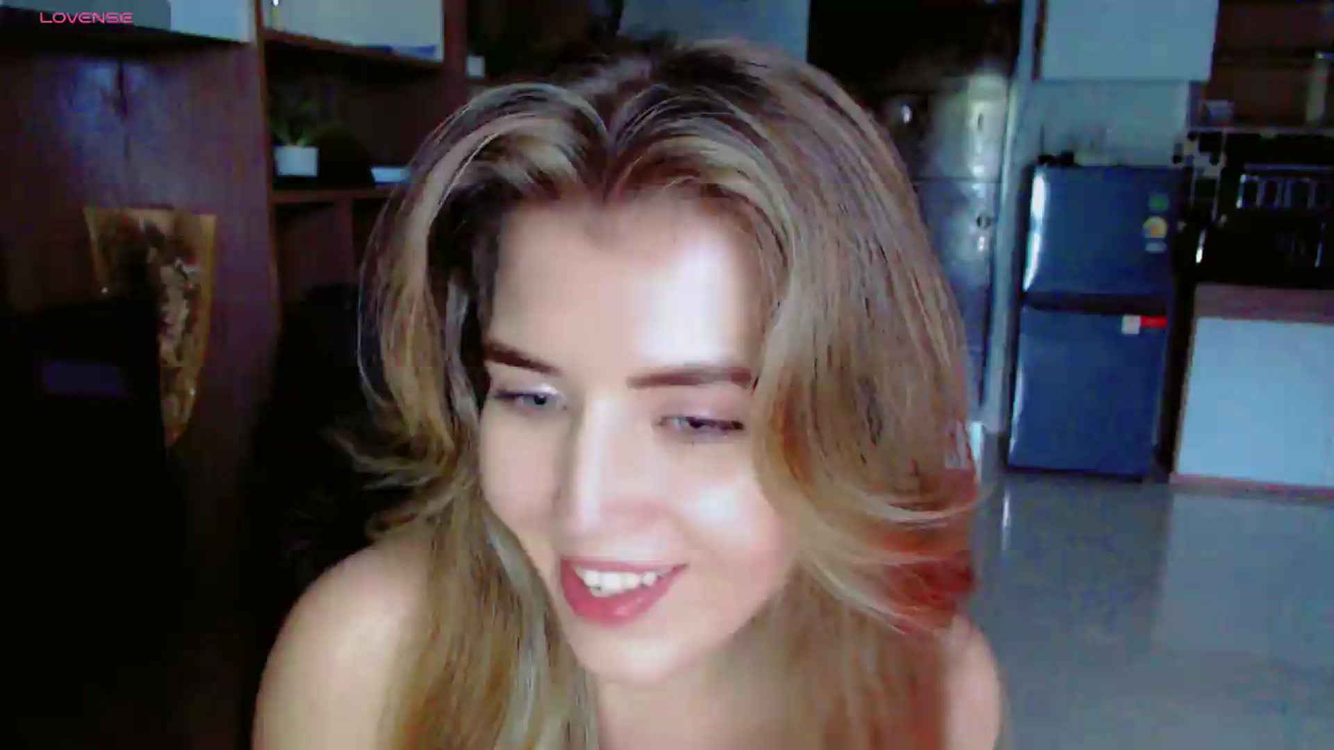 Gallery image thumbnail from KilianSou's myfreecams stream on, 08/09/2026, 02:59 image 18 of 20
