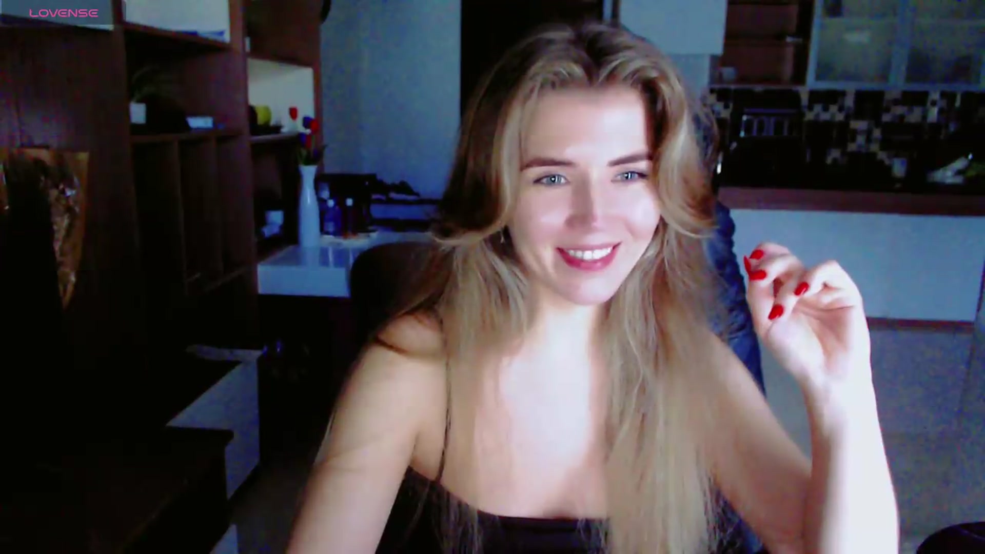 Gallery image thumbnail from KilianSou's myfreecams stream on, 08/09/2026, 05:15 image 12 of 20