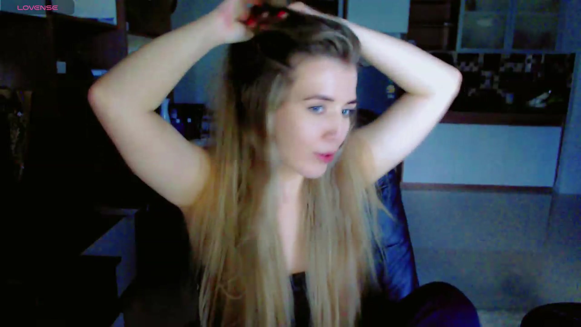 Gallery image thumbnail from KilianSou's myfreecams stream on, 08/09/2026, 05:15 image 9 of 20