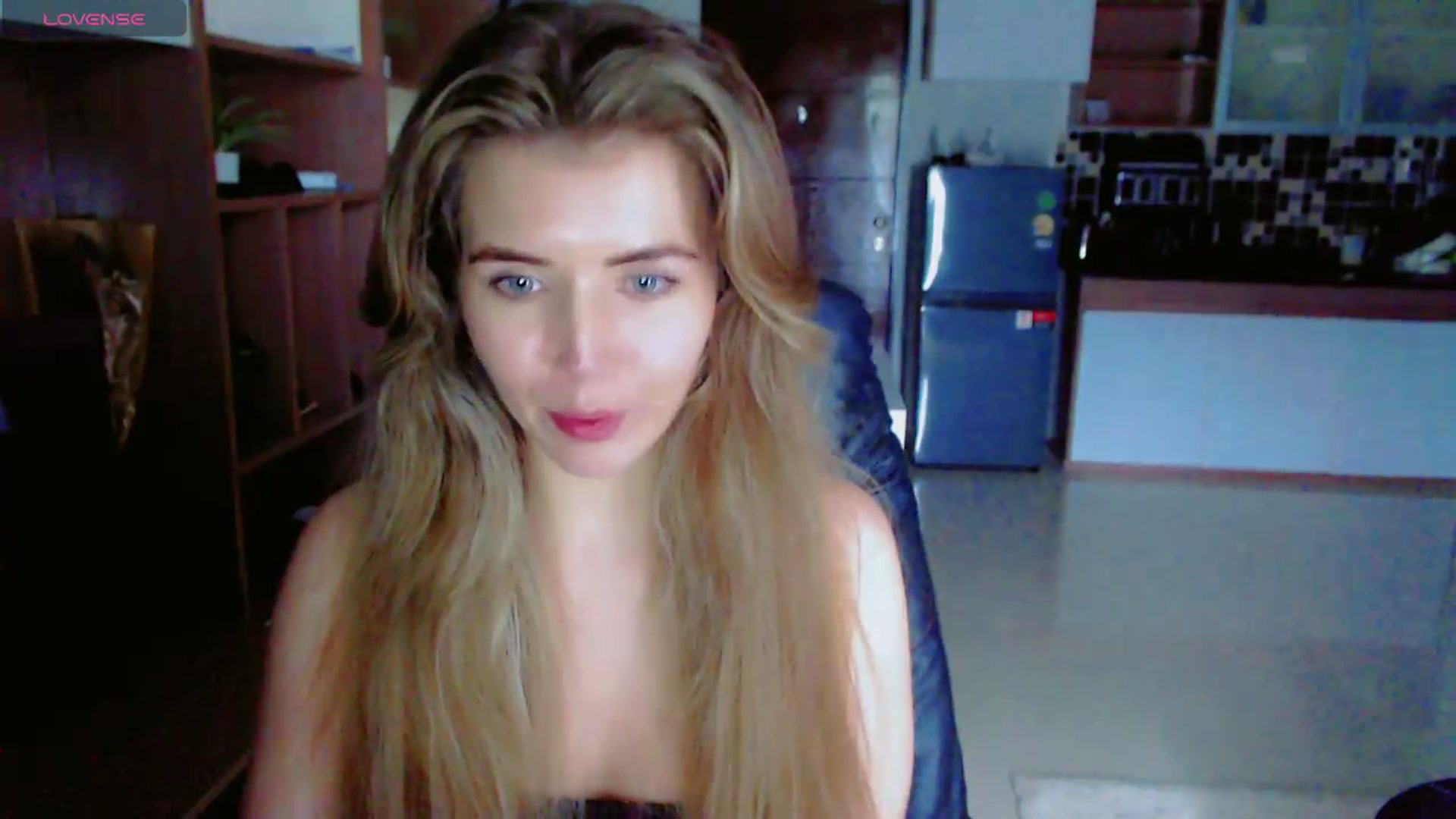 Gallery image thumbnail from KilianSou's myfreecams stream on, 08/09/2026, 05:15 image 15 of 20