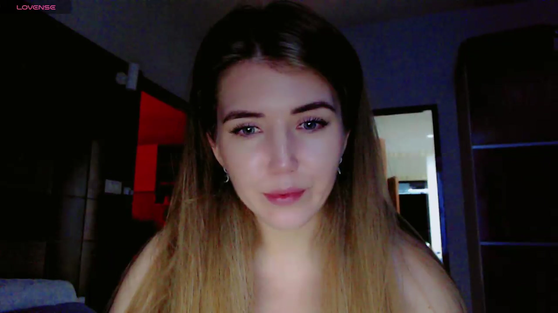 Gallery image thumbnail from KilianSou's myfreecams stream on, 08/10/2026, 02:36 image 10 of 20