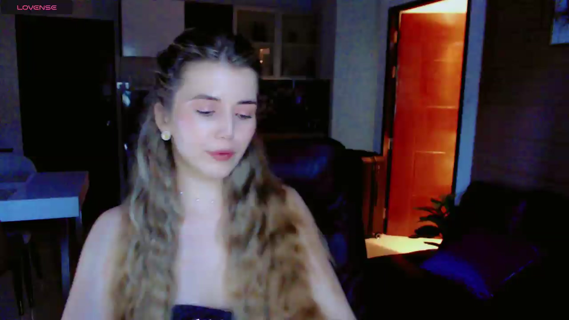 Gallery image thumbnail from KilianSou's myfreecams stream on, 08/17/2026, 01:45 image 9 of 20