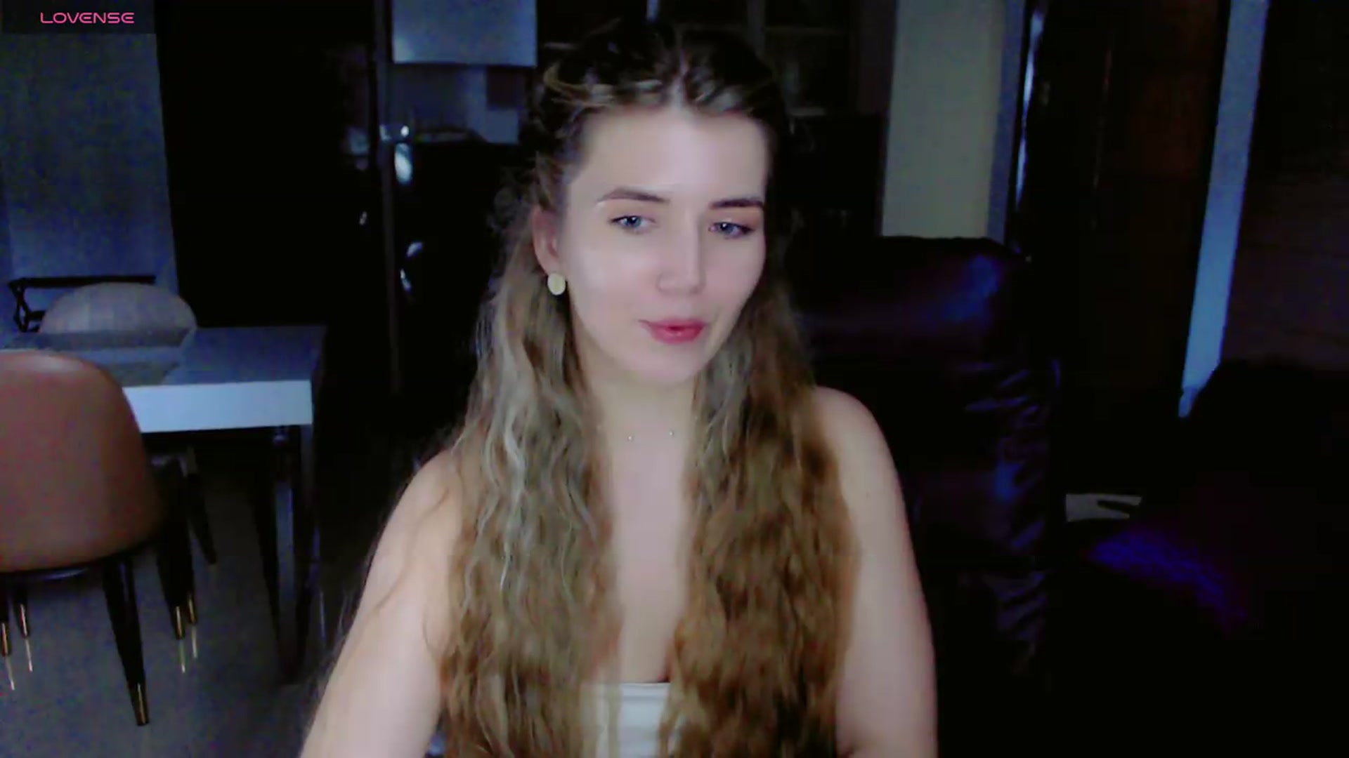 Gallery image thumbnail from KilianSou's myfreecams stream on, 08/17/2026, 06:44 image 13 of 20