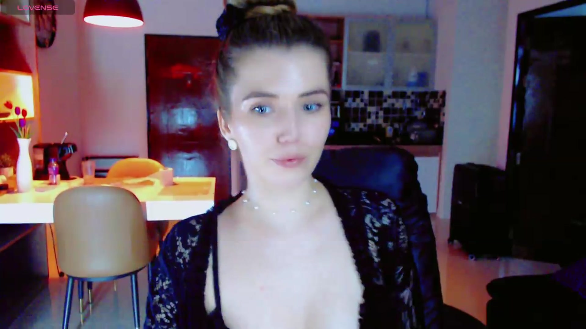 Gallery image thumbnail from KilianSou's myfreecams stream on, 08/18/2026, 05:34 image 4 of 20