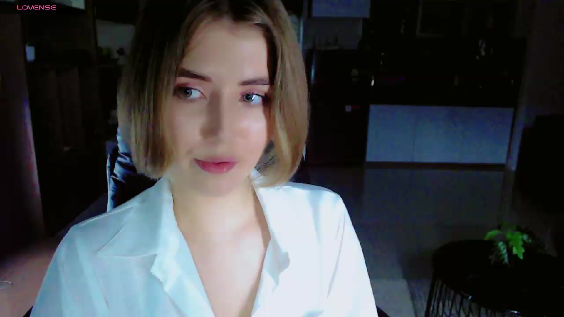 Gallery image thumbnail from KilianSou's myfreecams stream on, 08/19/2026, 06:47 image 12 of 20