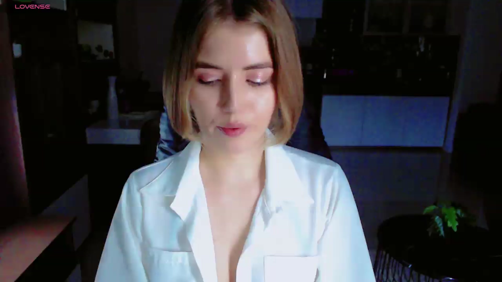Gallery image thumbnail from KilianSou's myfreecams stream on, 08/19/2026, 06:47 image 1 of 20