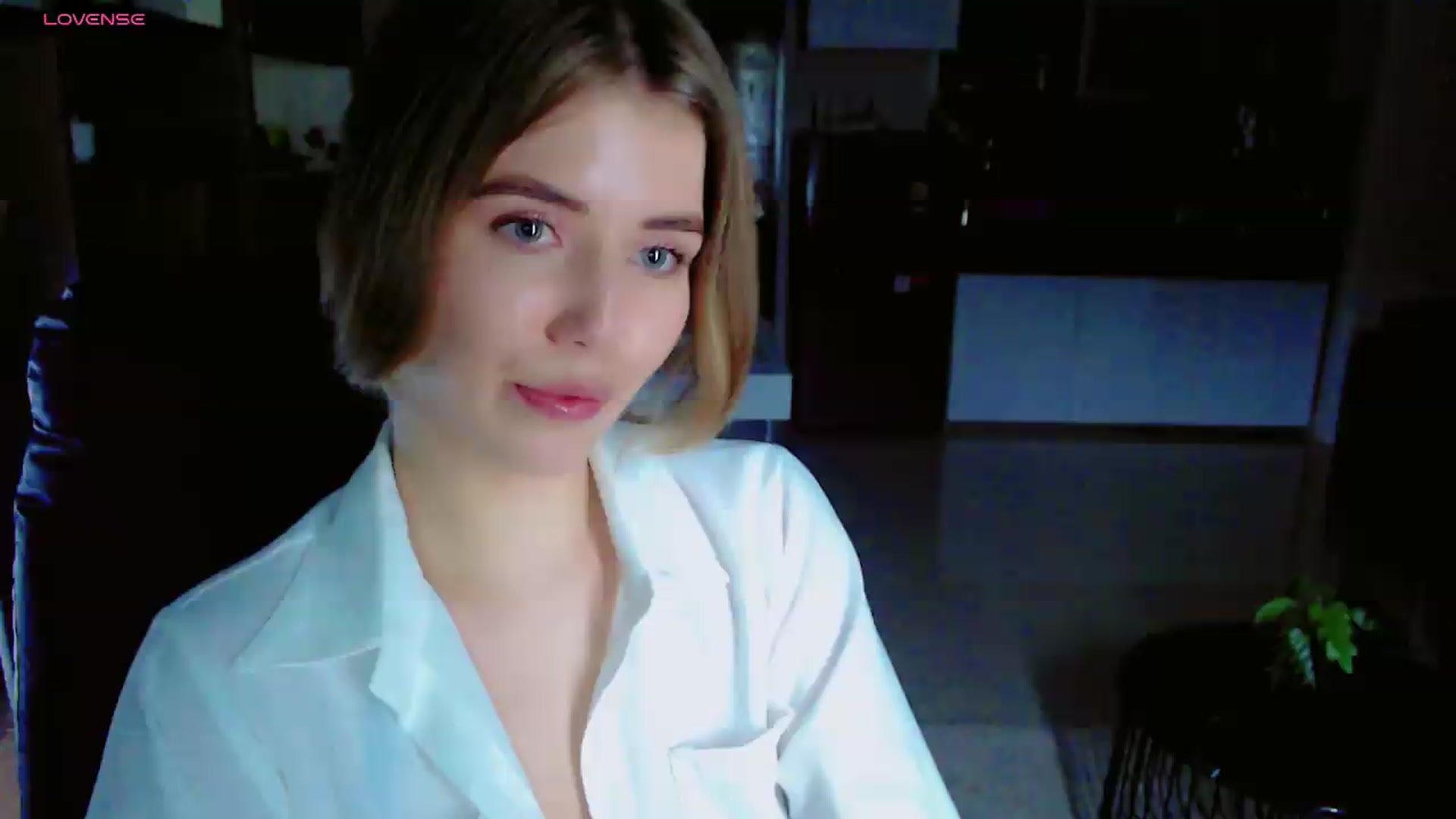 Gallery image thumbnail from KilianSou's myfreecams stream on, 08/19/2026, 06:47 image 10 of 20