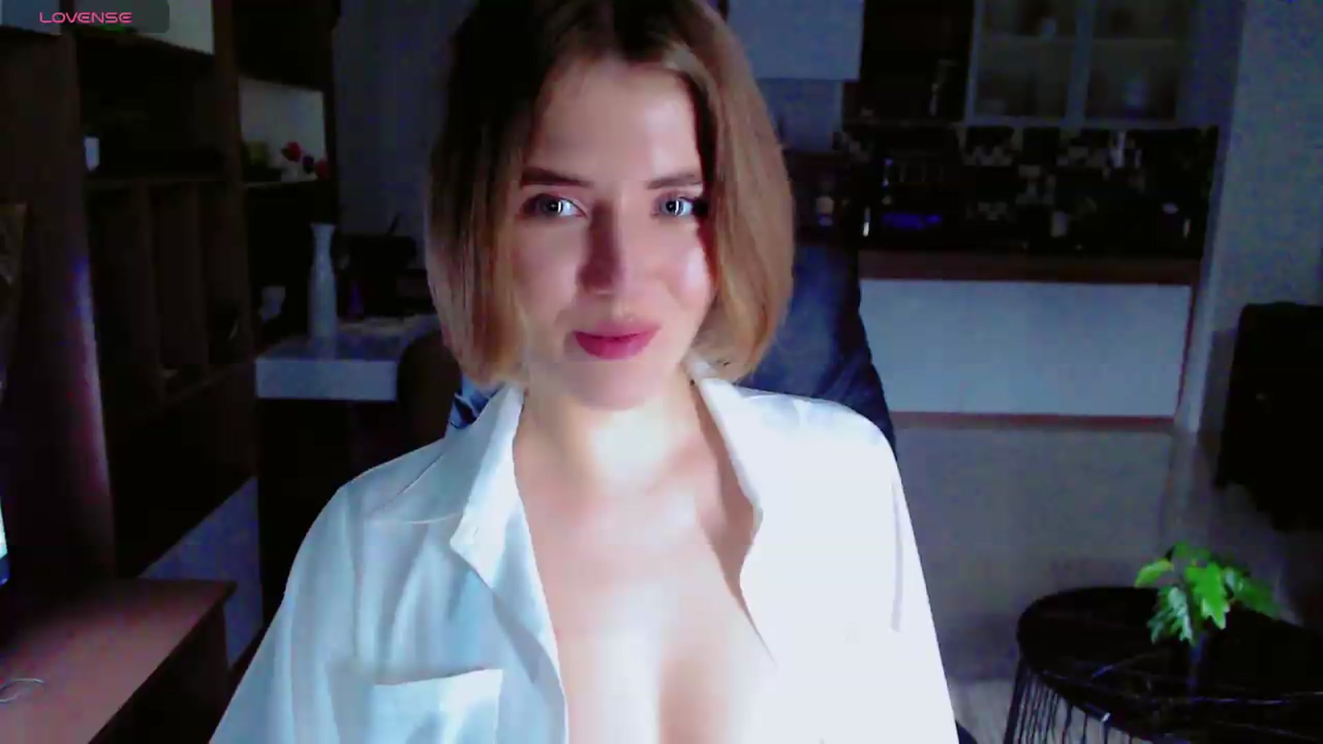 Gallery image thumbnail from KilianSou's myfreecams stream on, 08/19/2026, 08:41 image 7 of 20