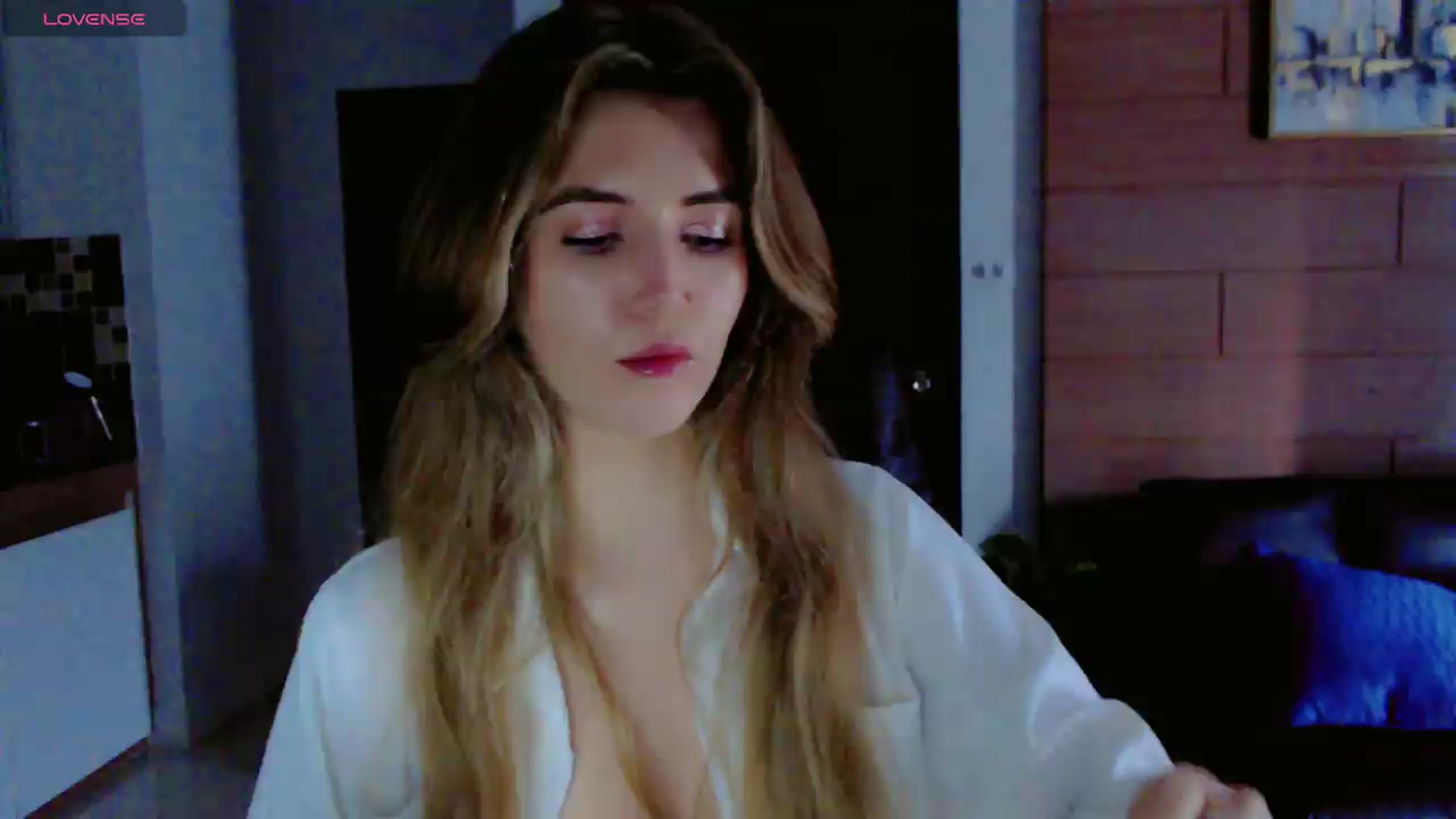 Gallery image thumbnail from KilianSou's myfreecams stream on, 08/19/2026, 09:41 image 19 of 20