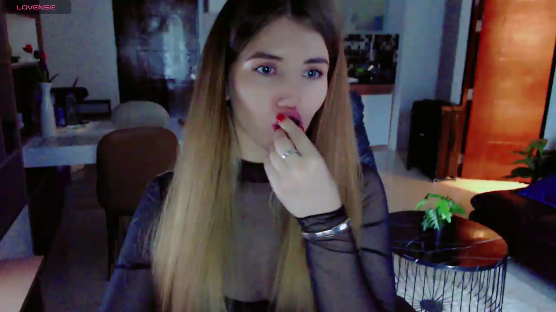 Gallery image thumbnail from KilianSou's myfreecams stream on, 08/22/2026, 05:45 image 17 of 20
