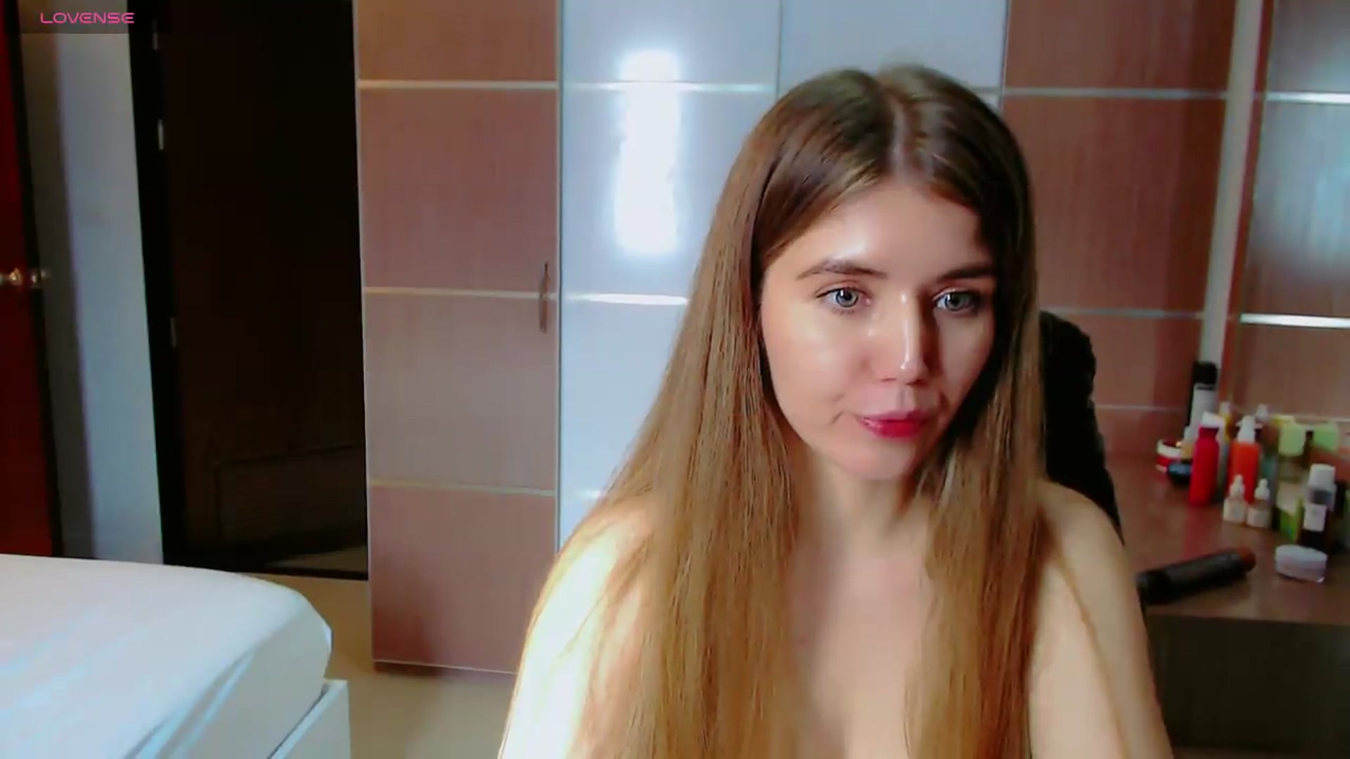Gallery image thumbnail from KilianSou's myfreecams stream on, 08/22/2026, 10:59 image 7 of 20