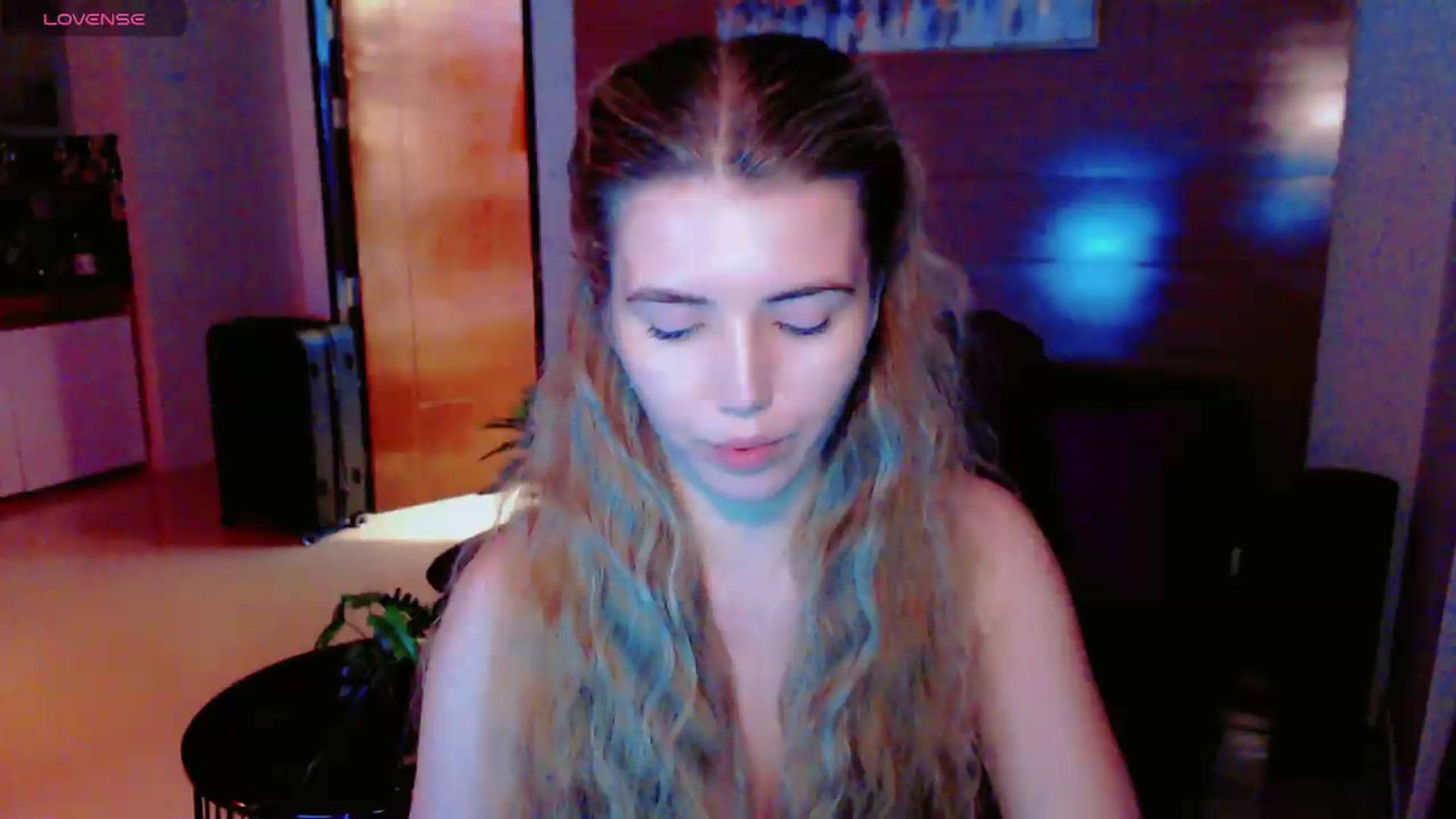 Gallery image thumbnail from KilianSou's myfreecams stream on, 08/23/2026, 09:56 image 16 of 20