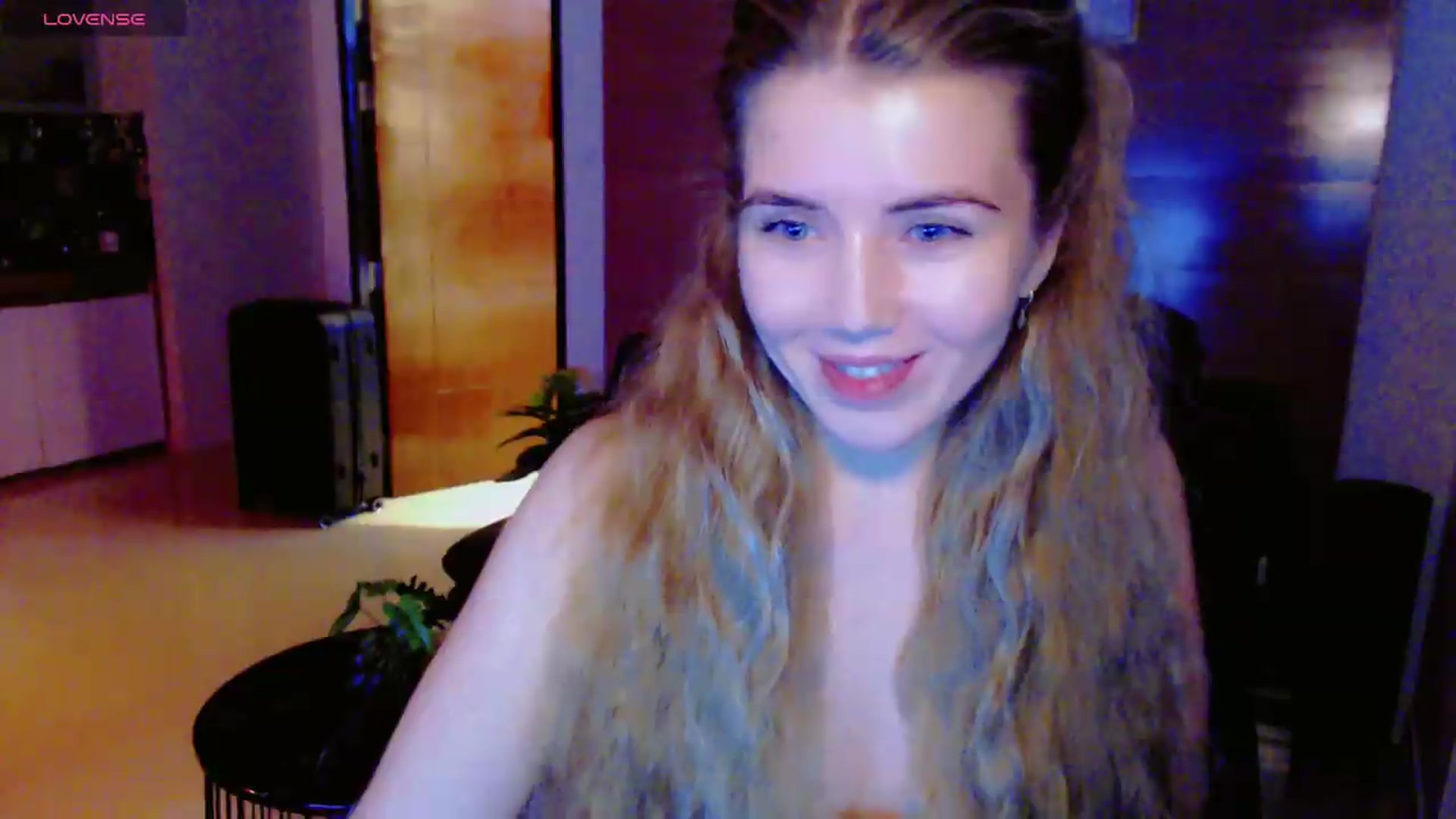 Gallery image thumbnail from KilianSou's myfreecams stream on, 08/23/2026, 09:56 image 11 of 20