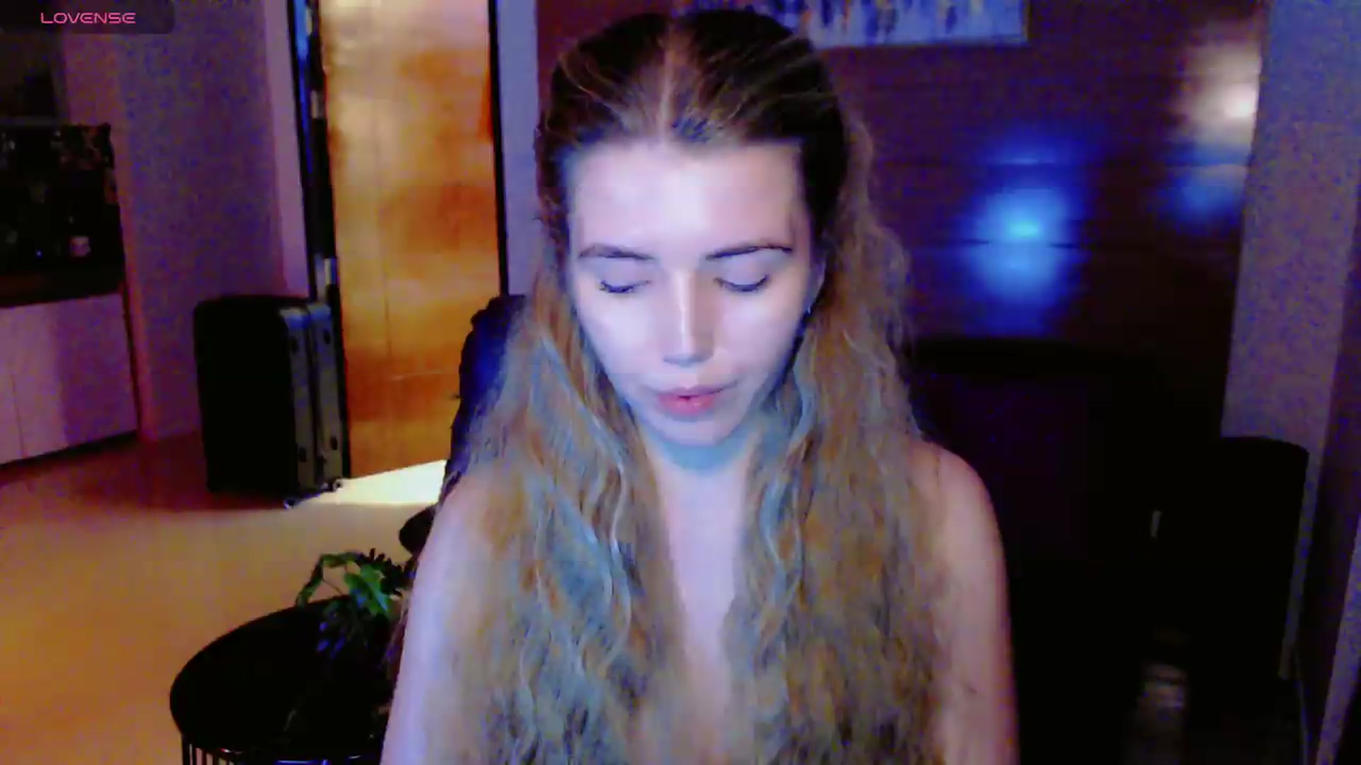 Gallery image thumbnail from KilianSou's myfreecams stream on, 08/23/2026, 09:56 image 14 of 20