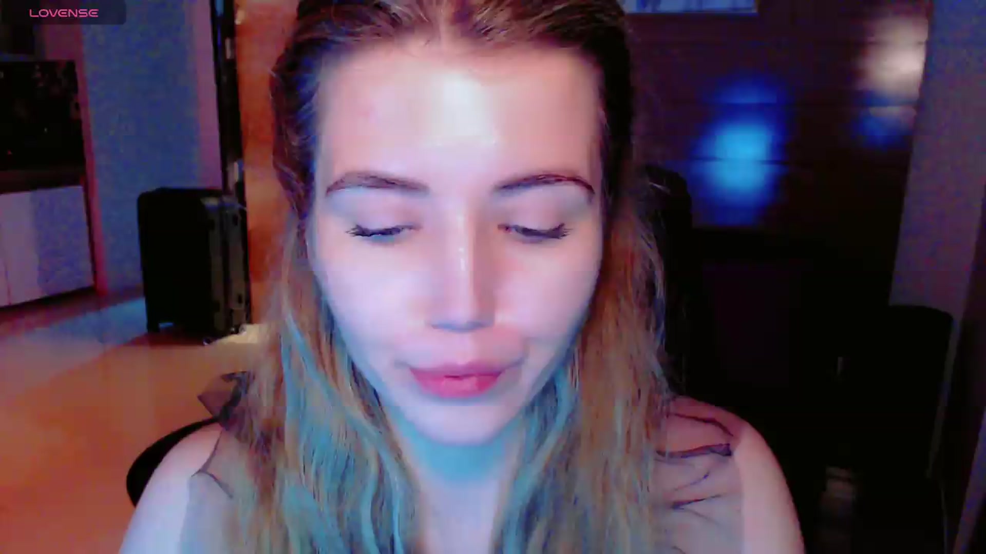 Gallery image thumbnail from KilianSou's myfreecams stream on, 08/23/2026, 10:46 image 15 of 20